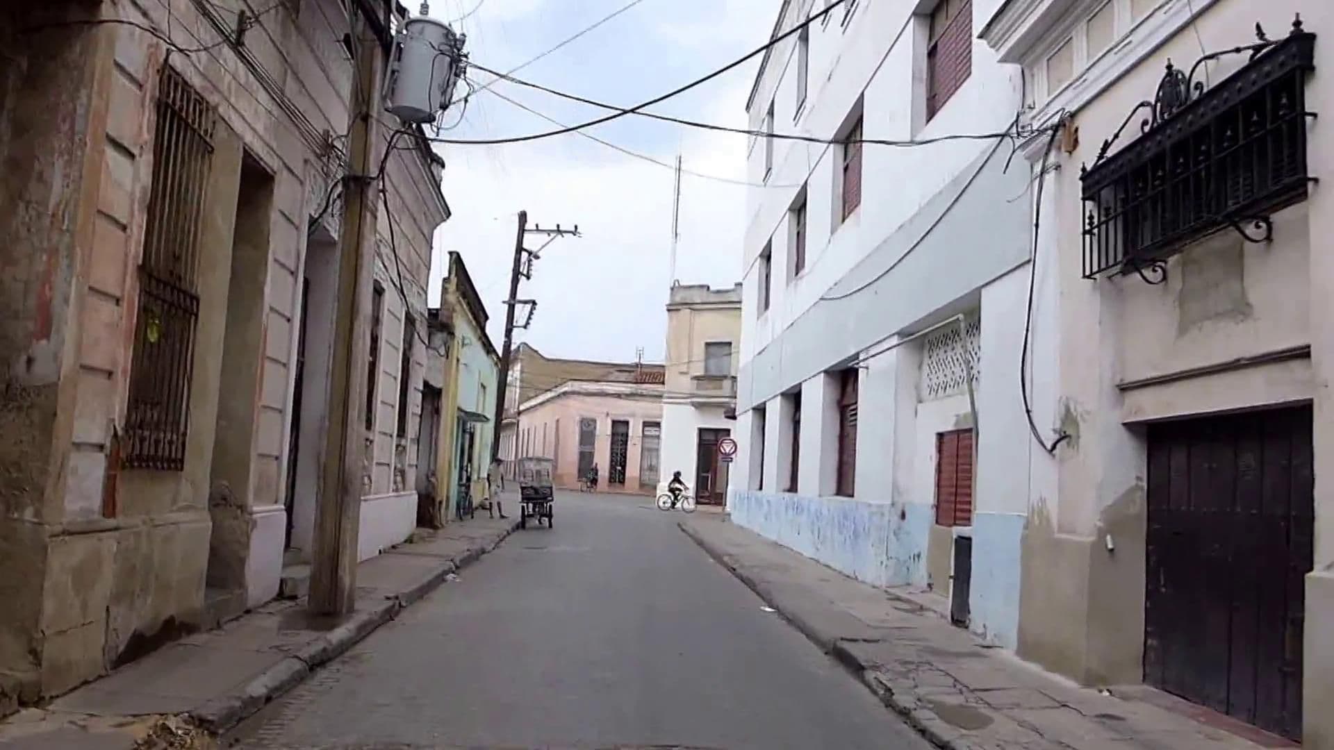 Street view near Casa Neisa, Camagüey