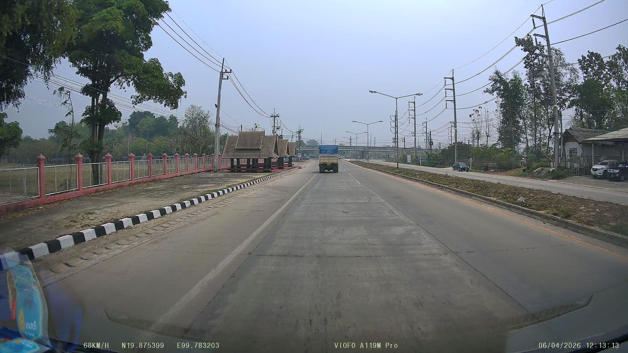 Street view near Yayo Coffee & Bed, Chiang Rai — © ThailandCambodia (CC BY-SA · Mapillary)
