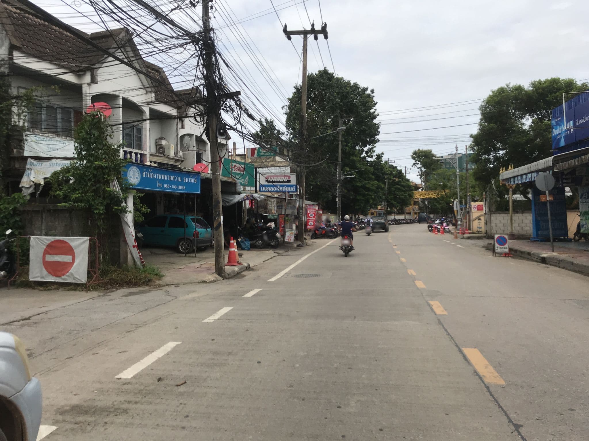 Street view near บ้านศิลป์, Chiang Rai — © kiw (CC BY-SA · Mapillary)