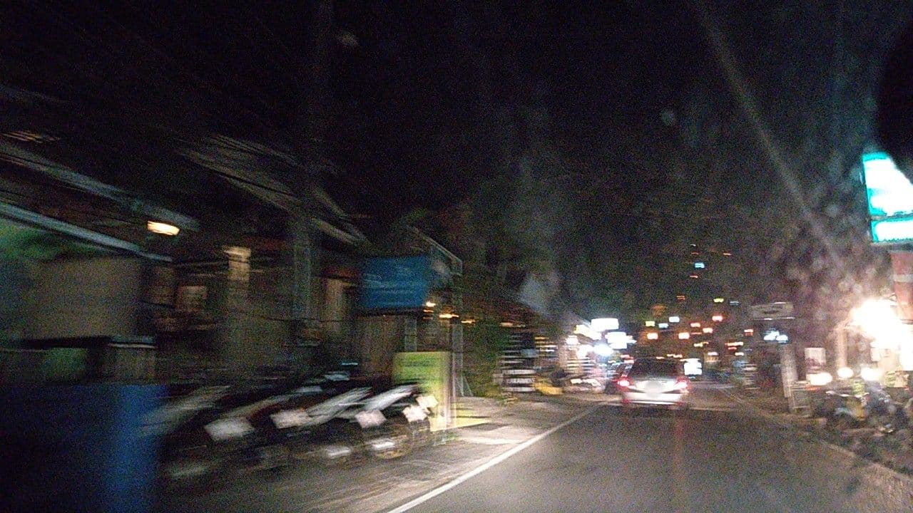 Street view near Janrassamee, Ko Chang — © ozflor (CC BY-SA · Mapillary)