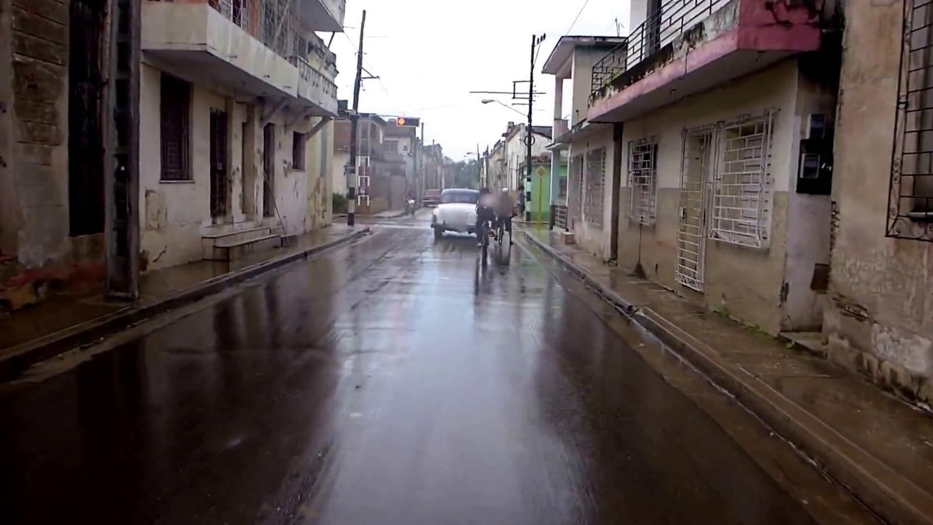 Street view near La Betty. Casa de renta., Holguín
