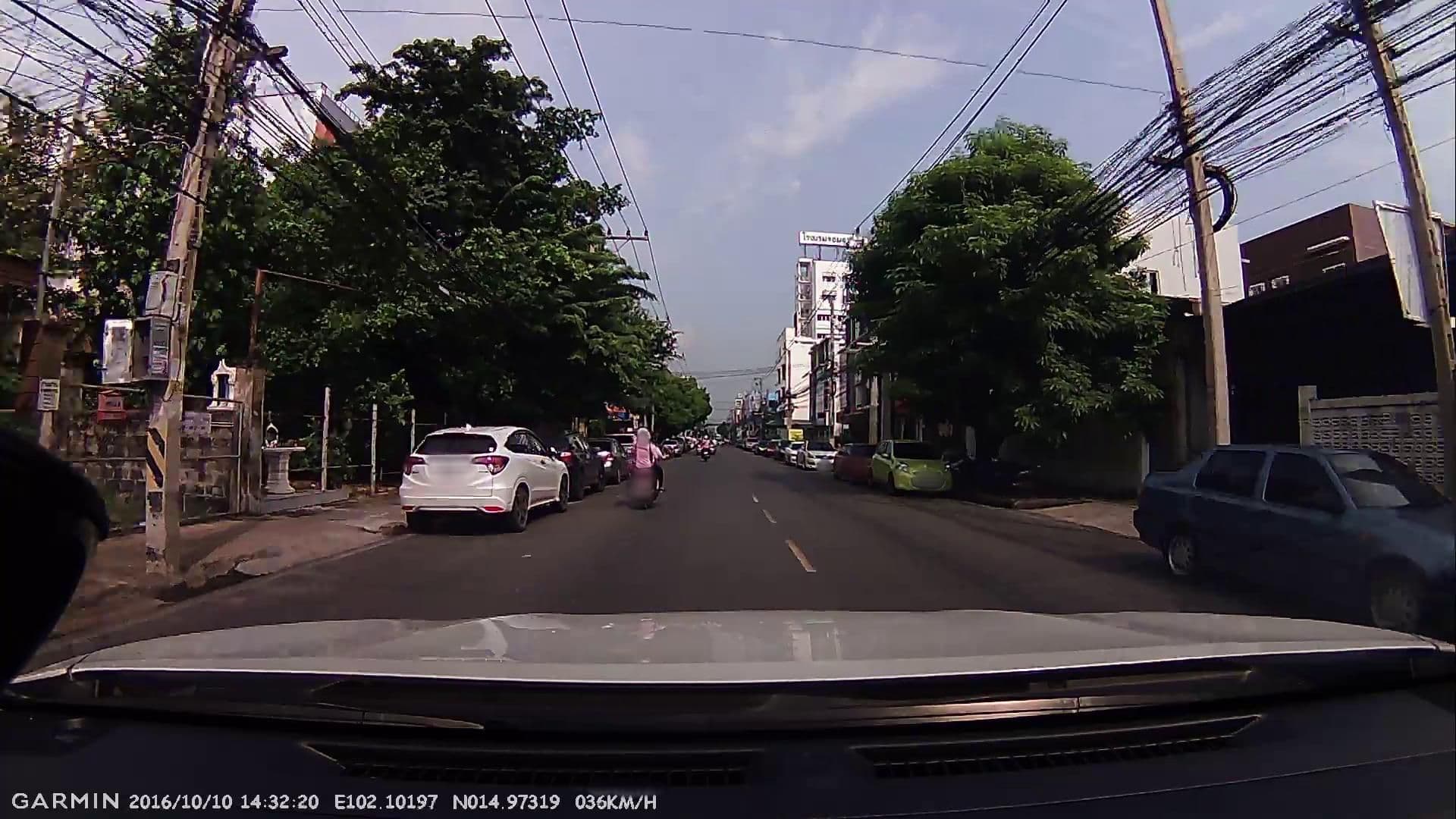Street view near สวนเมืองพร, Nakhon Ratchasima — © poramet (CC BY-SA · Mapillary)