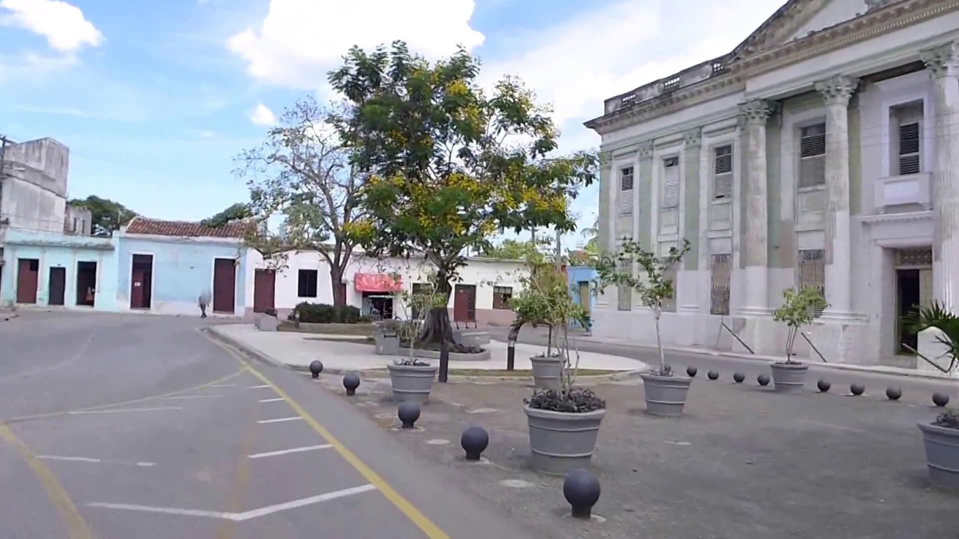 Street view near Renthouse 1926, Camagüey