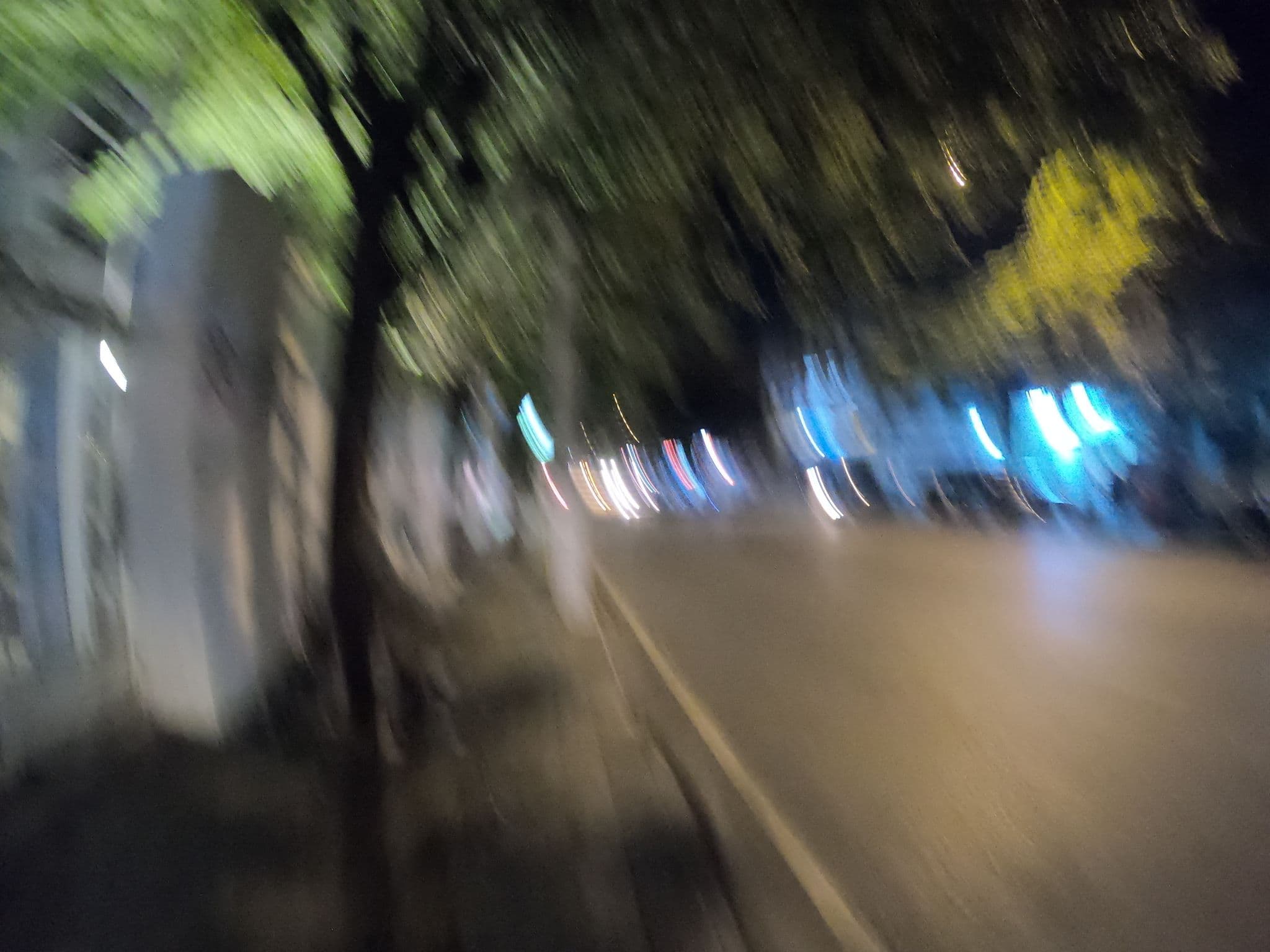 Street view near โรงแรมเมืองอินทร์, Khon Kaen — © ozflor (CC BY-SA · Mapillary)