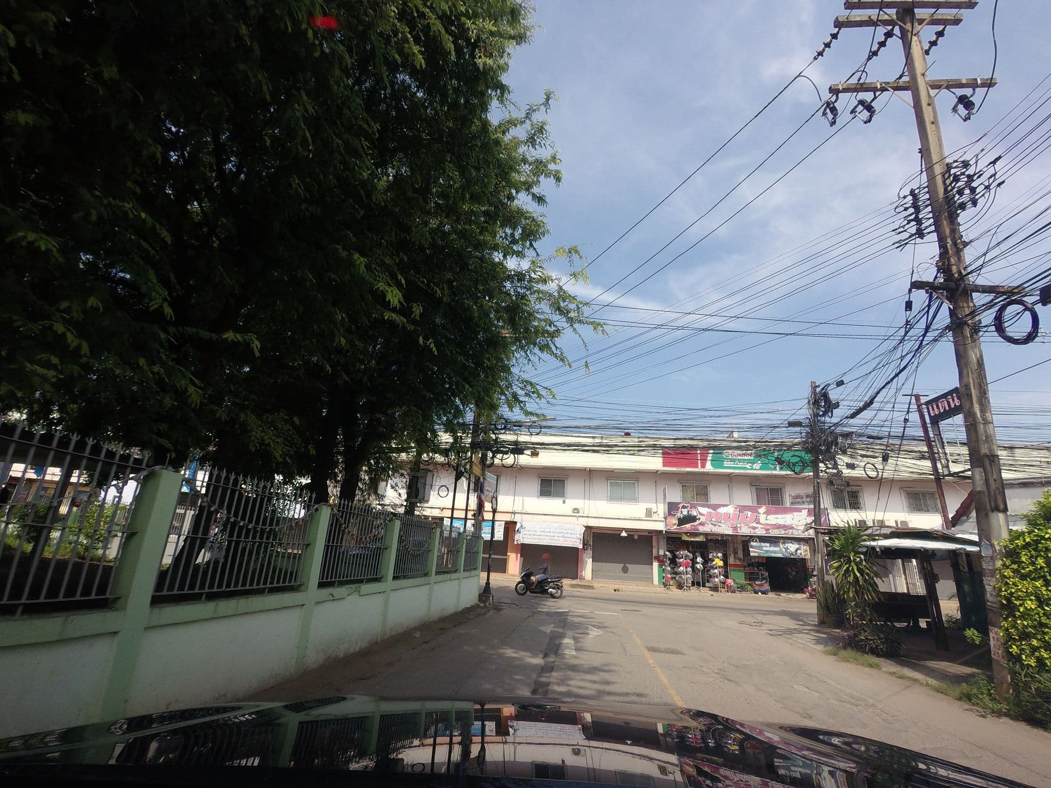 Street view near Pent house hotel, Khon Kaen — © mishari (CC BY-SA · Mapillary)