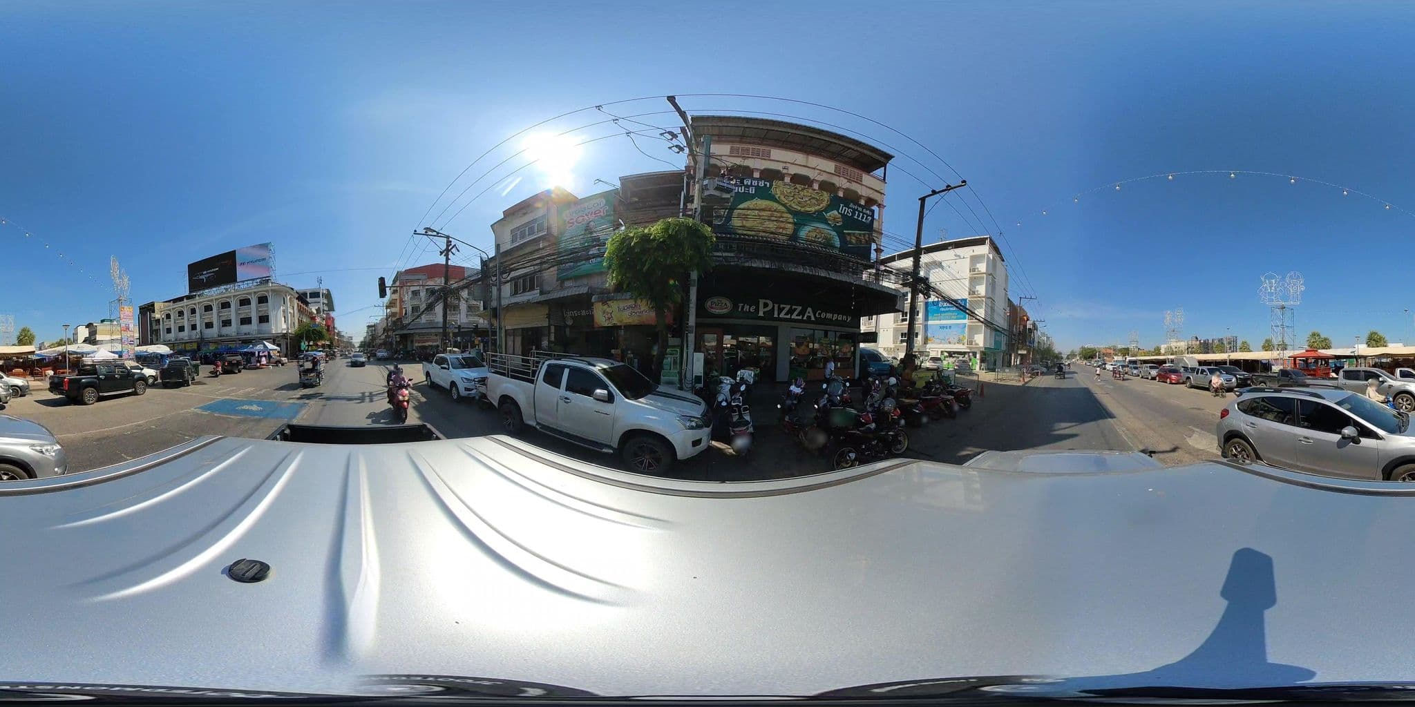 Street view near เจริญศรีพาเลซ,โรงแรม, Udon Thani — © ThailandCambodia (CC BY-SA · Mapillary)