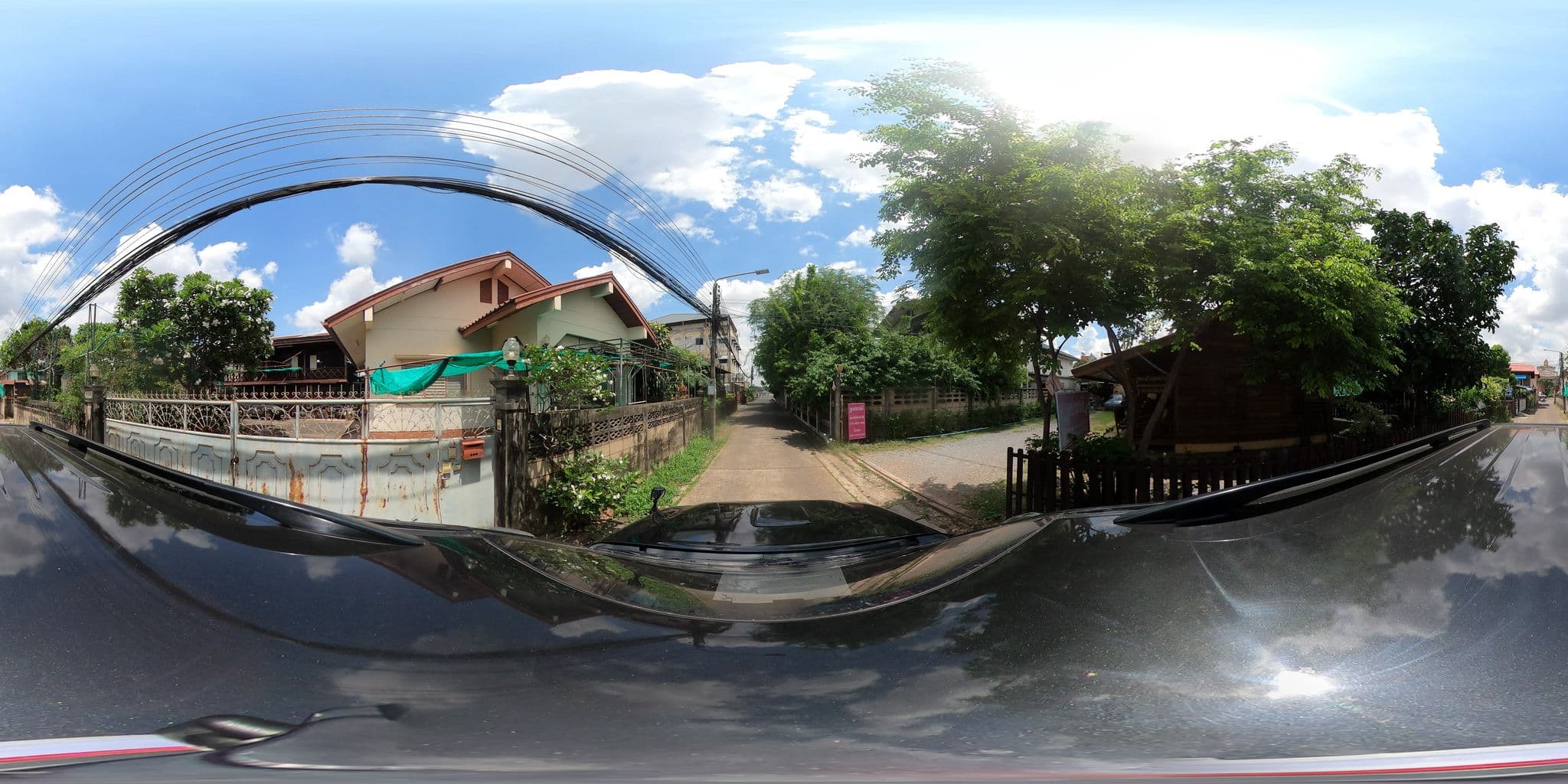 Street view near อีสาน. เกสท์เฮ้าส์, Nong Khai — © nuttawutbunta (CC BY-SA · Mapillary)