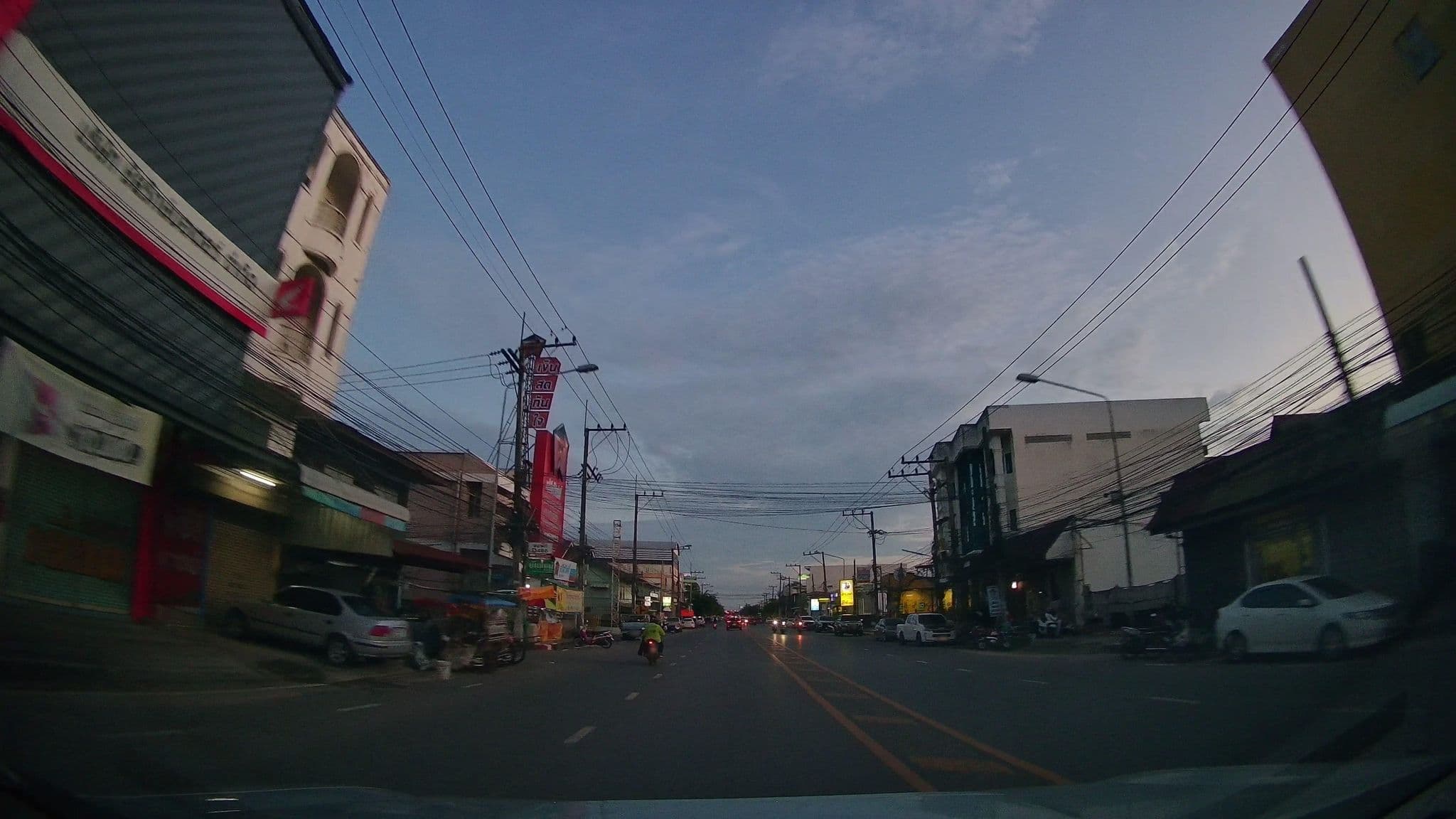 Street view near บ้านวรพิน, Roi Et — © ThailandCambodia (CC BY-SA · Mapillary)