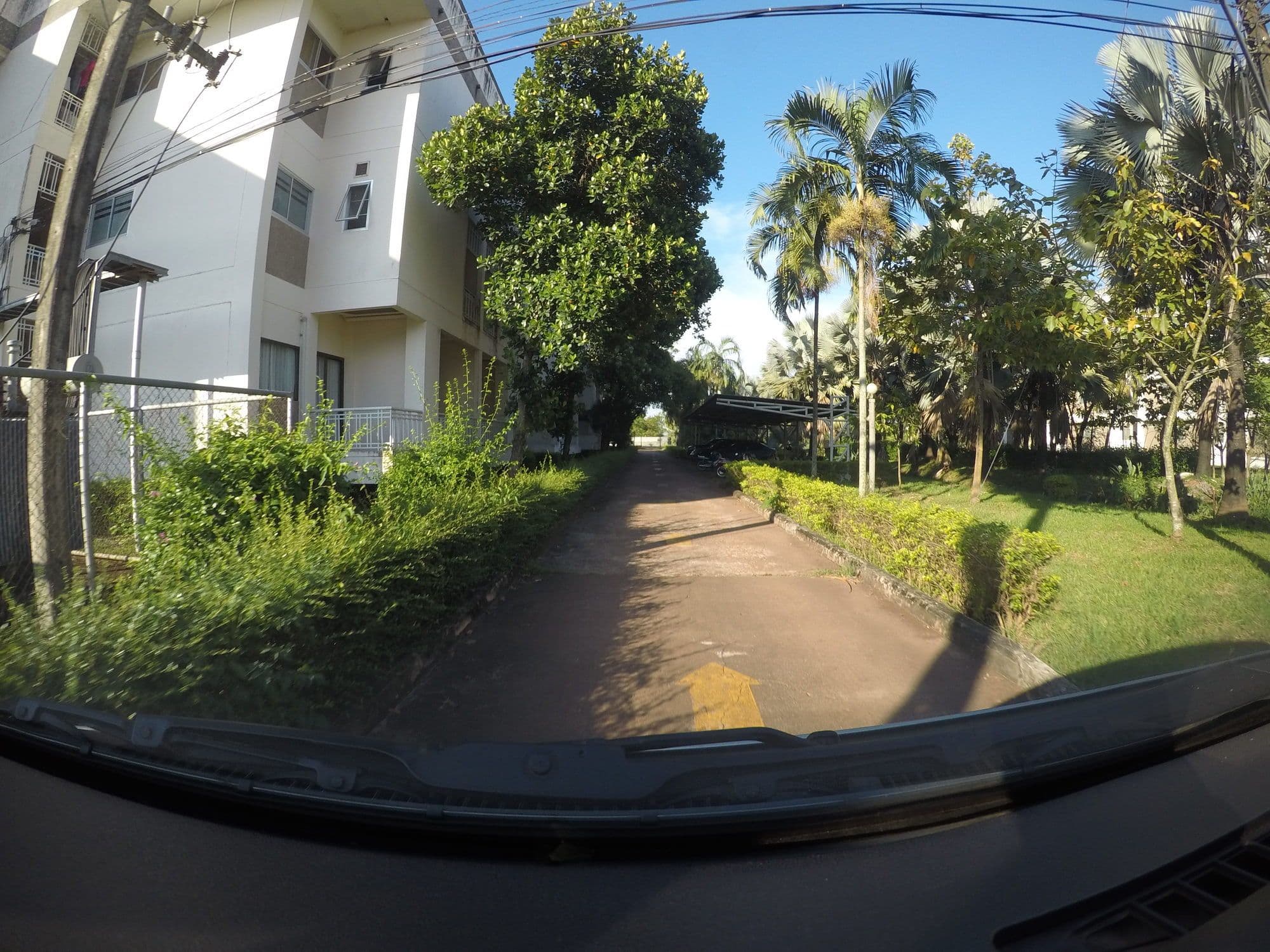 Street view near อุทยานบ้านเชียงเครือ มหาวิทยาลัยเกษตรศาสตร์ วิทยาเขตเฉลิมพระเกียรติ จังหวัดสกลนคร, Sakon Nakhon — © 24dakenlo (CC BY-SA · Mapillary)