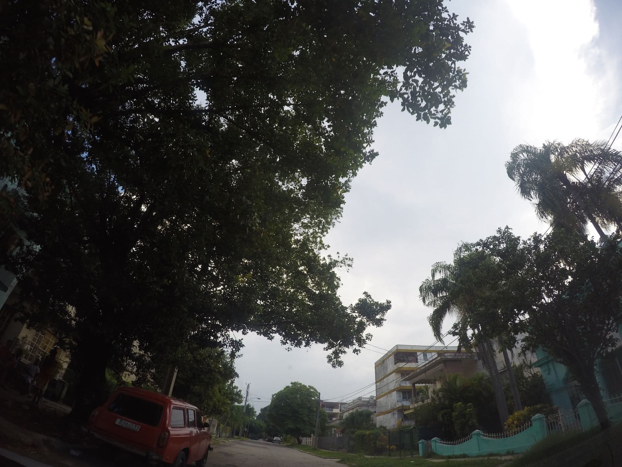 Street view near casa de Karla y suiven, Plaza de la Revolución — © ccossio (CC BY-SA · Mapillary)