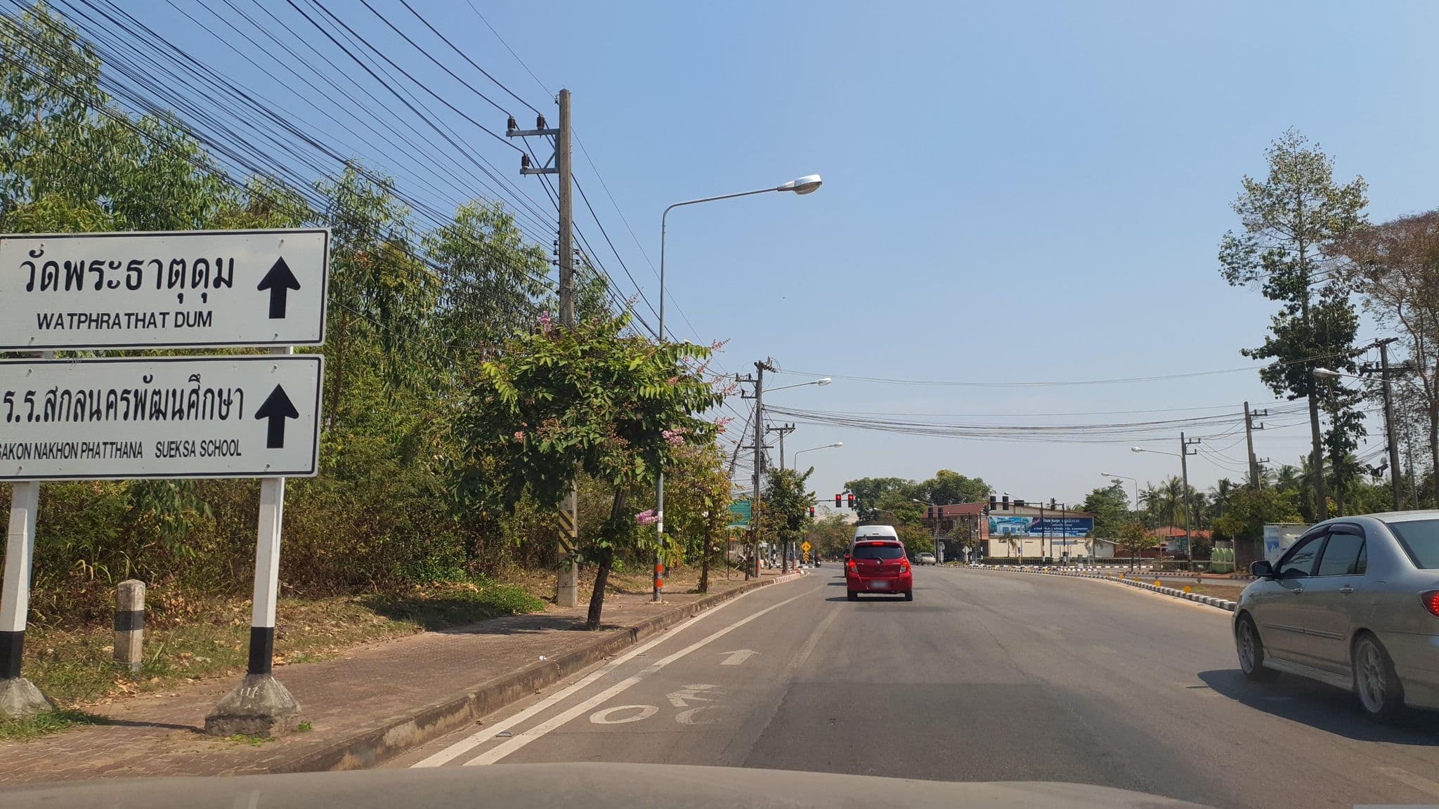 Street view near ร่มไม้ รีสอร์ท, Sakon Nakhon — © jrcarlsen (CC BY-SA · Mapillary)