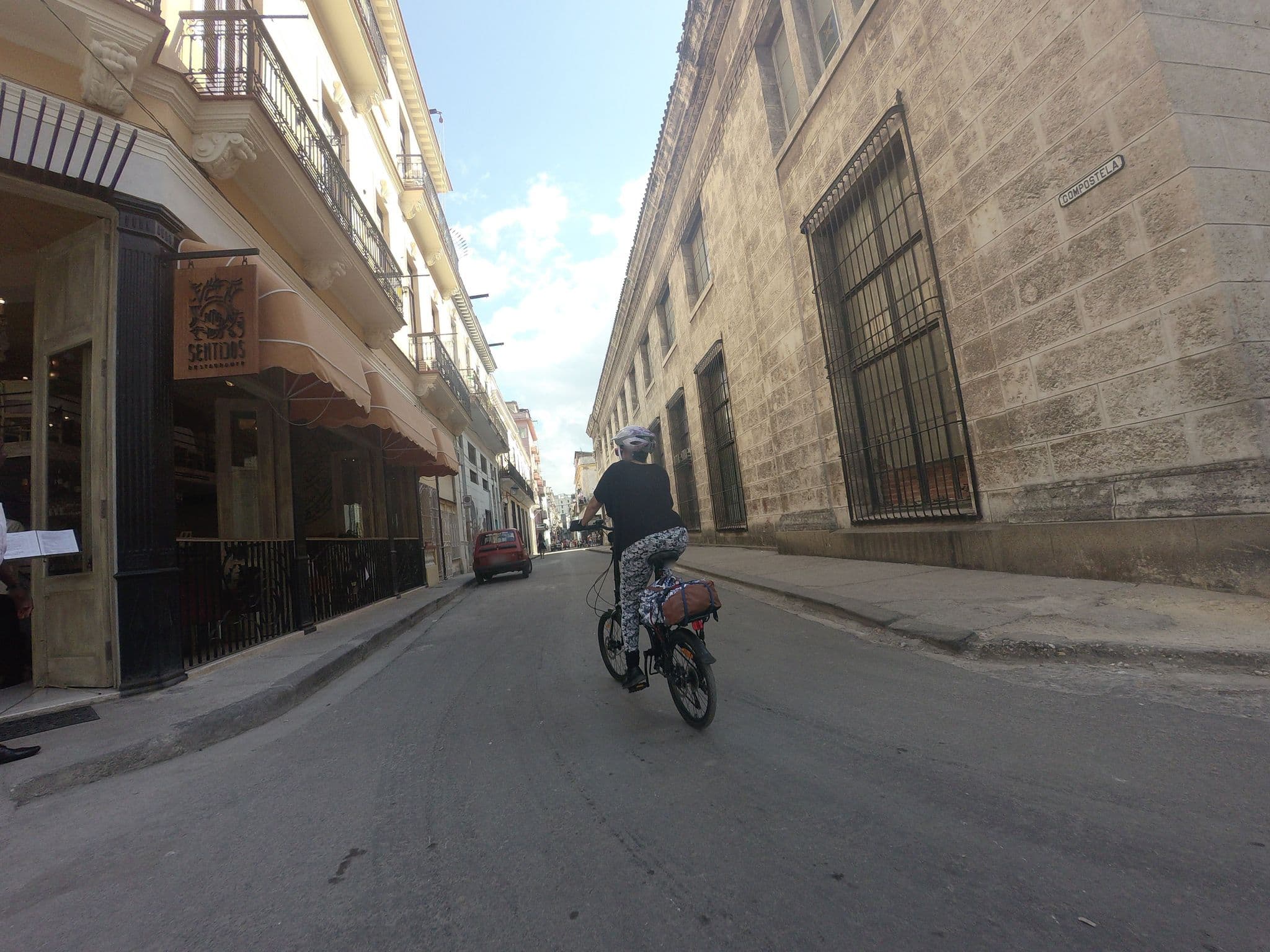 Street view near HOSTAL CASA DE LOURDES Y MAYKEL, La Habana Vieja