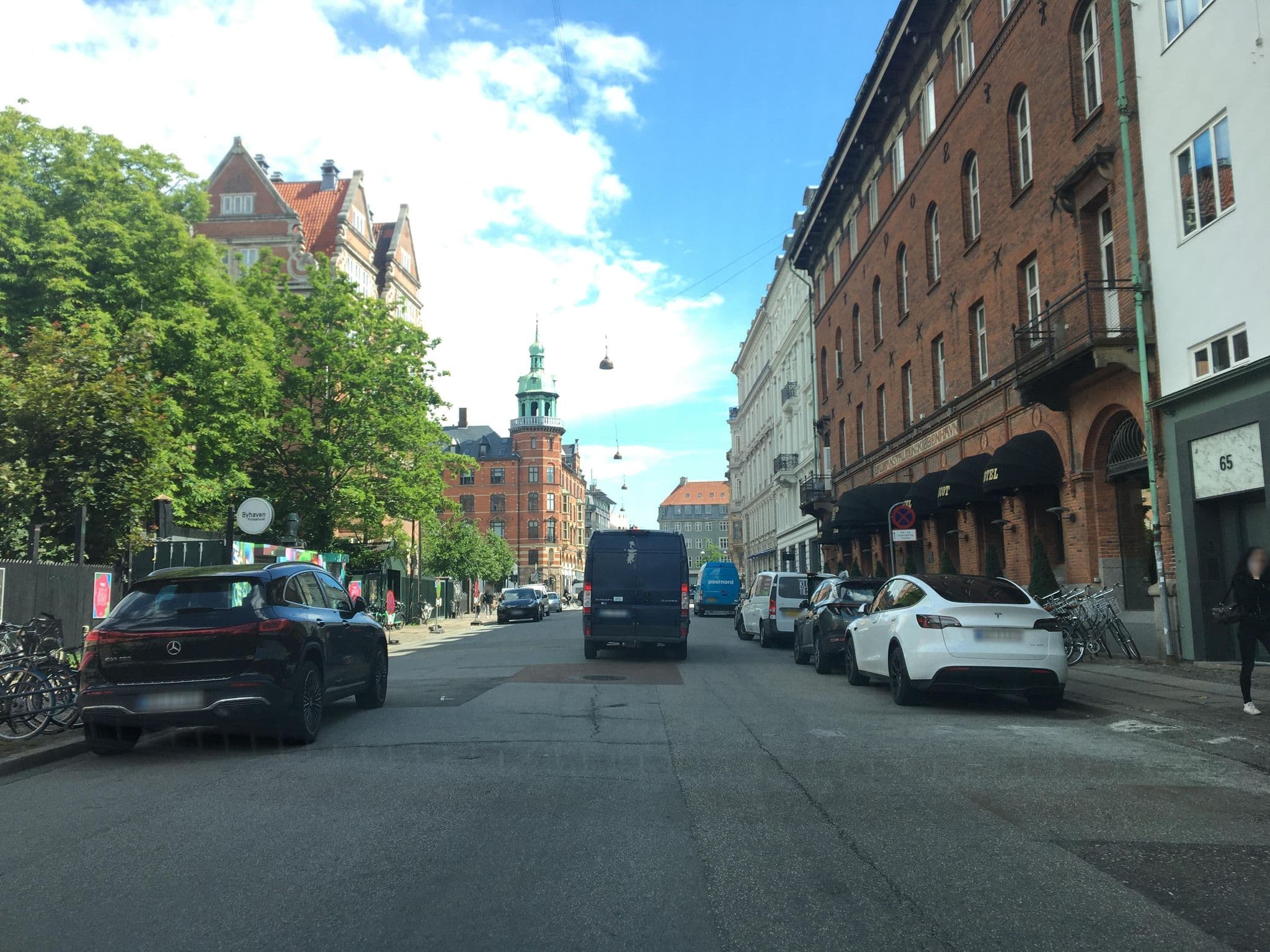 Street view near WIDE Hotel, Copenhagen — © signout (CC BY-SA · Mapillary)
