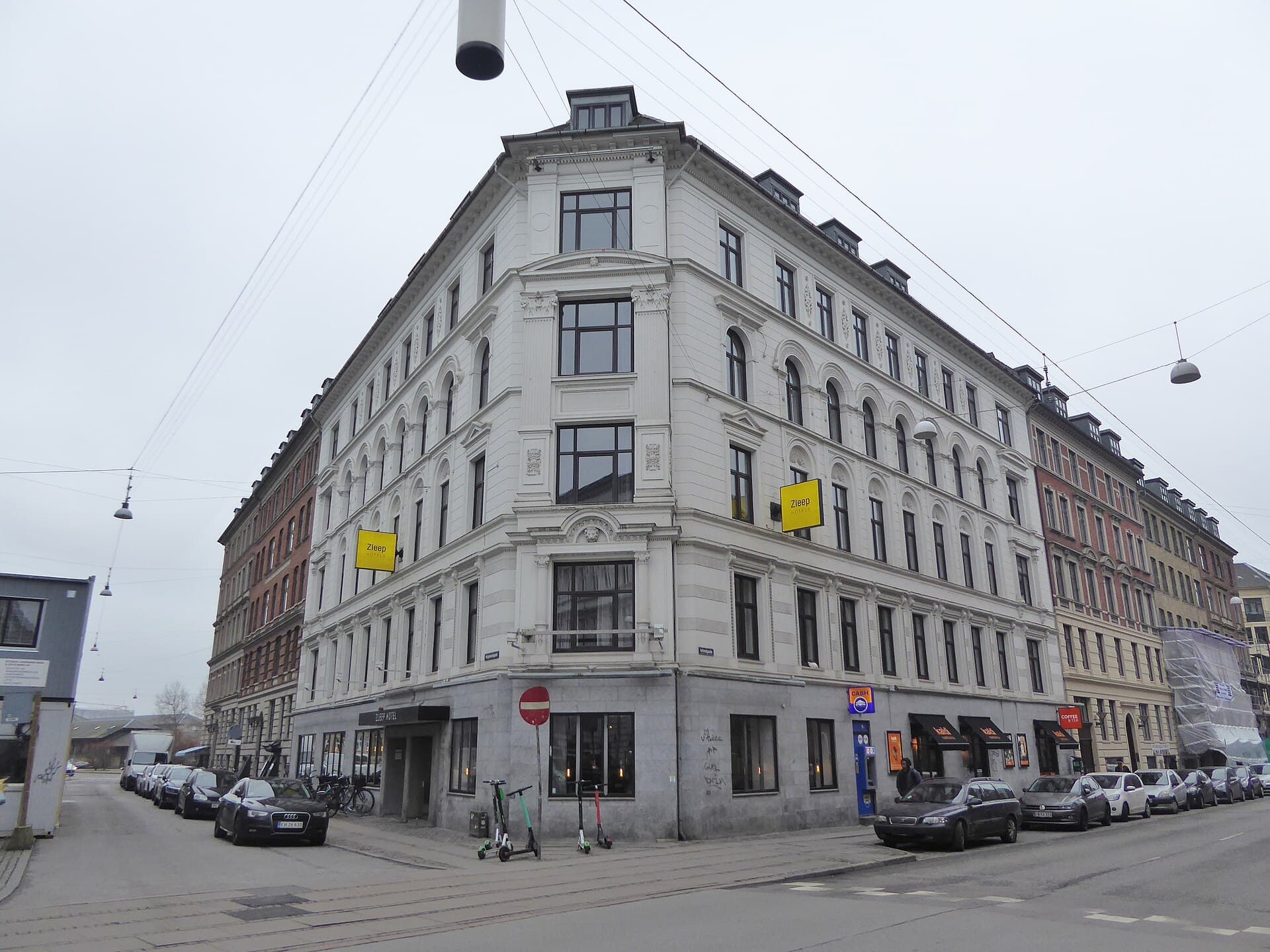 Zleep Hotel Copenhagen City (via Wikimedia Commons, CC BY-SA 4.0)