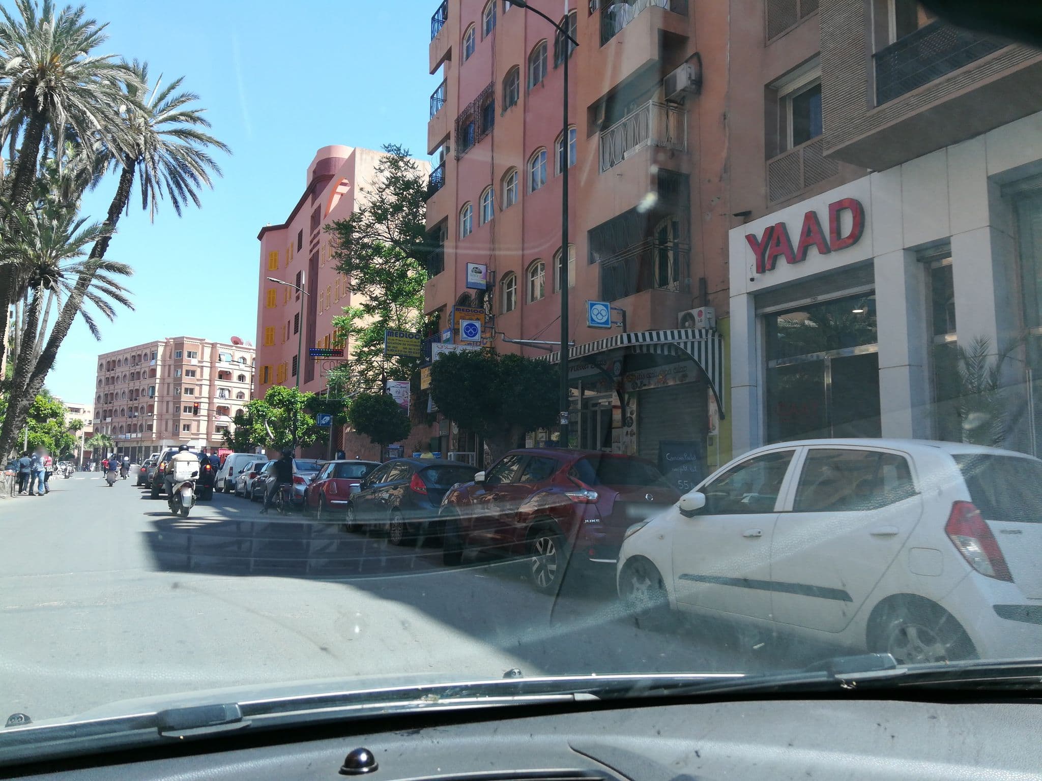 Street view near yaad city hotel, Marrakesh — © theredcity18 (CC BY-SA · Mapillary)