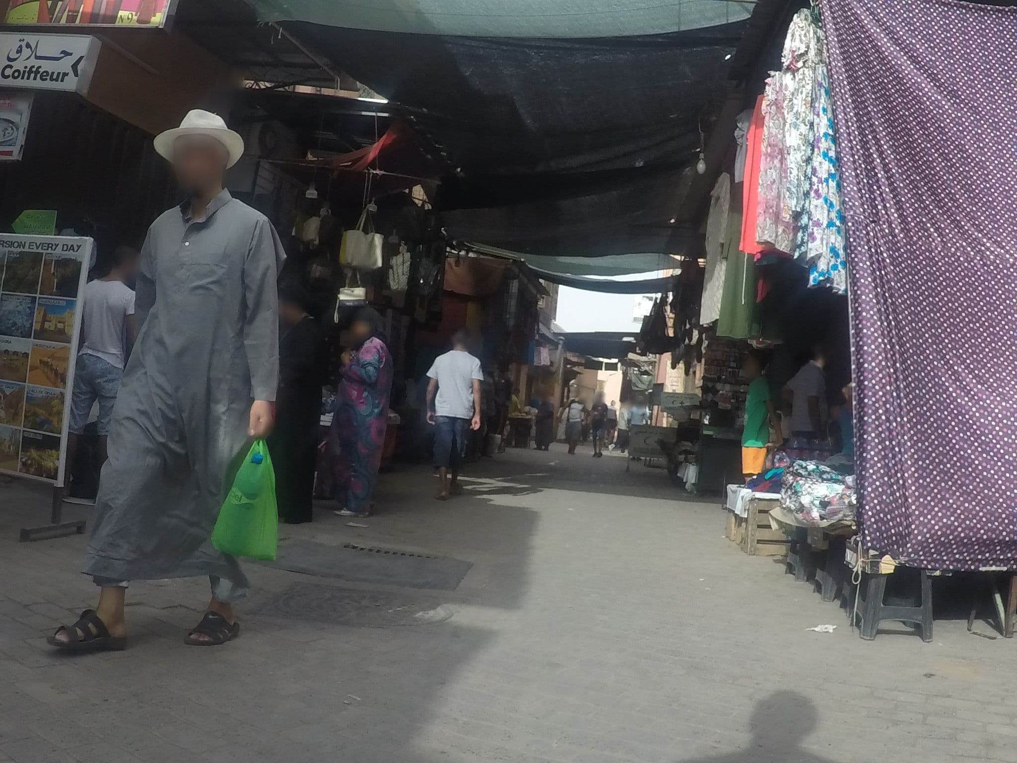 Street view near Majorelle Hostel, Marrakesh — © chrisbeddow (CC BY-SA · Mapillary)