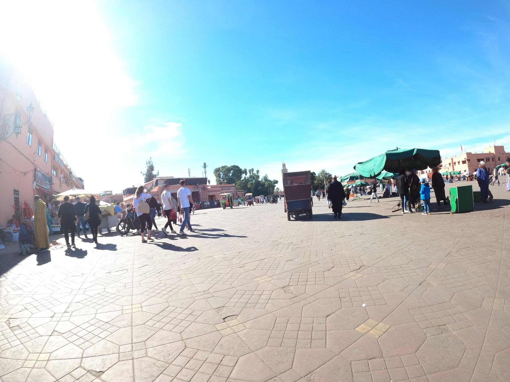 Street view near Hotel Roux, Marrakesh — © masterofnoroad (CC BY-SA · Mapillary)