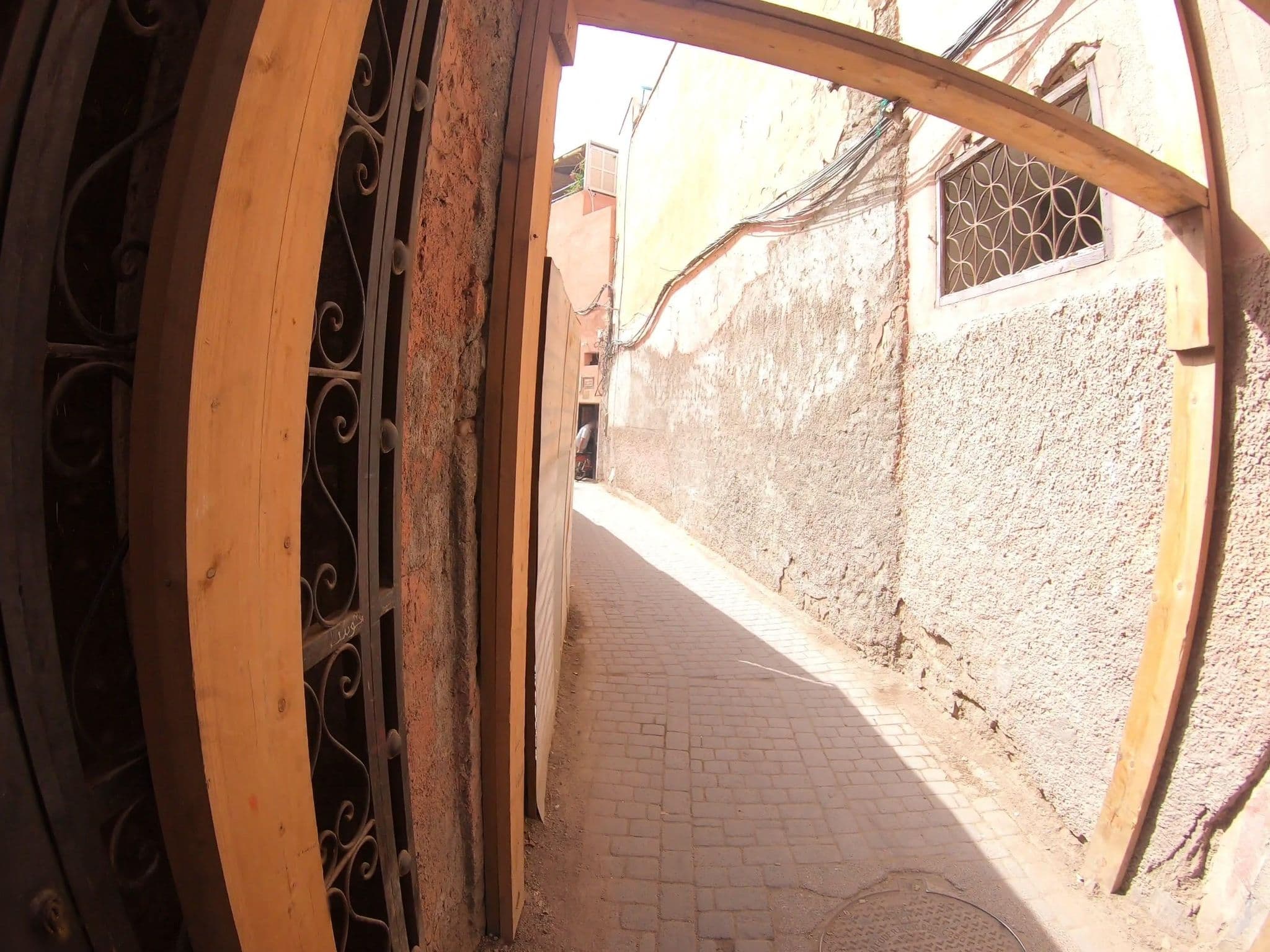 Street view near Riad Dar Kawa, Marrakesh — © algirdasc (CC BY-SA · Mapillary)