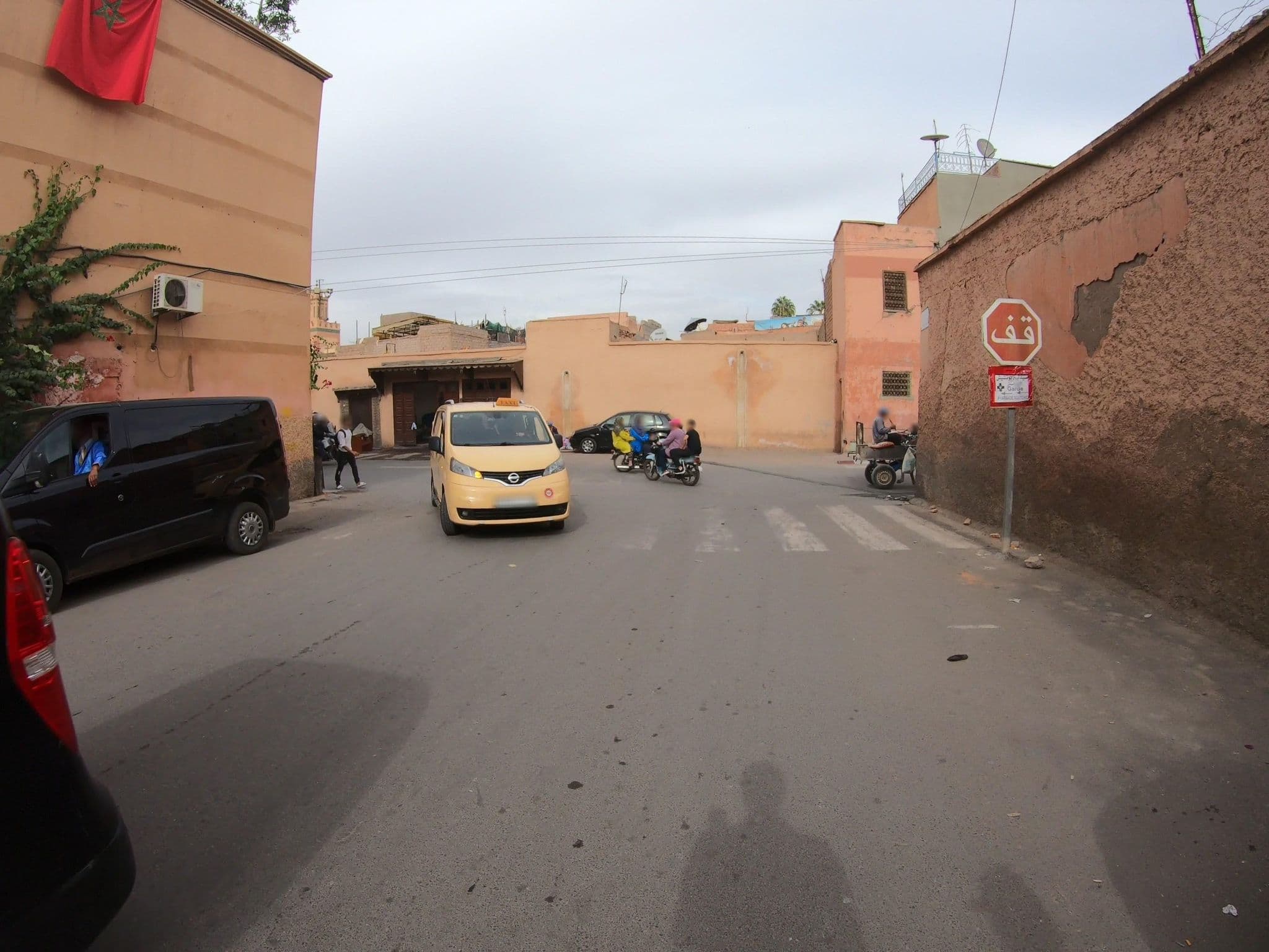 Street view near Riad Dar Laia, Marrakesh — © algirdasc (CC BY-SA · Mapillary)