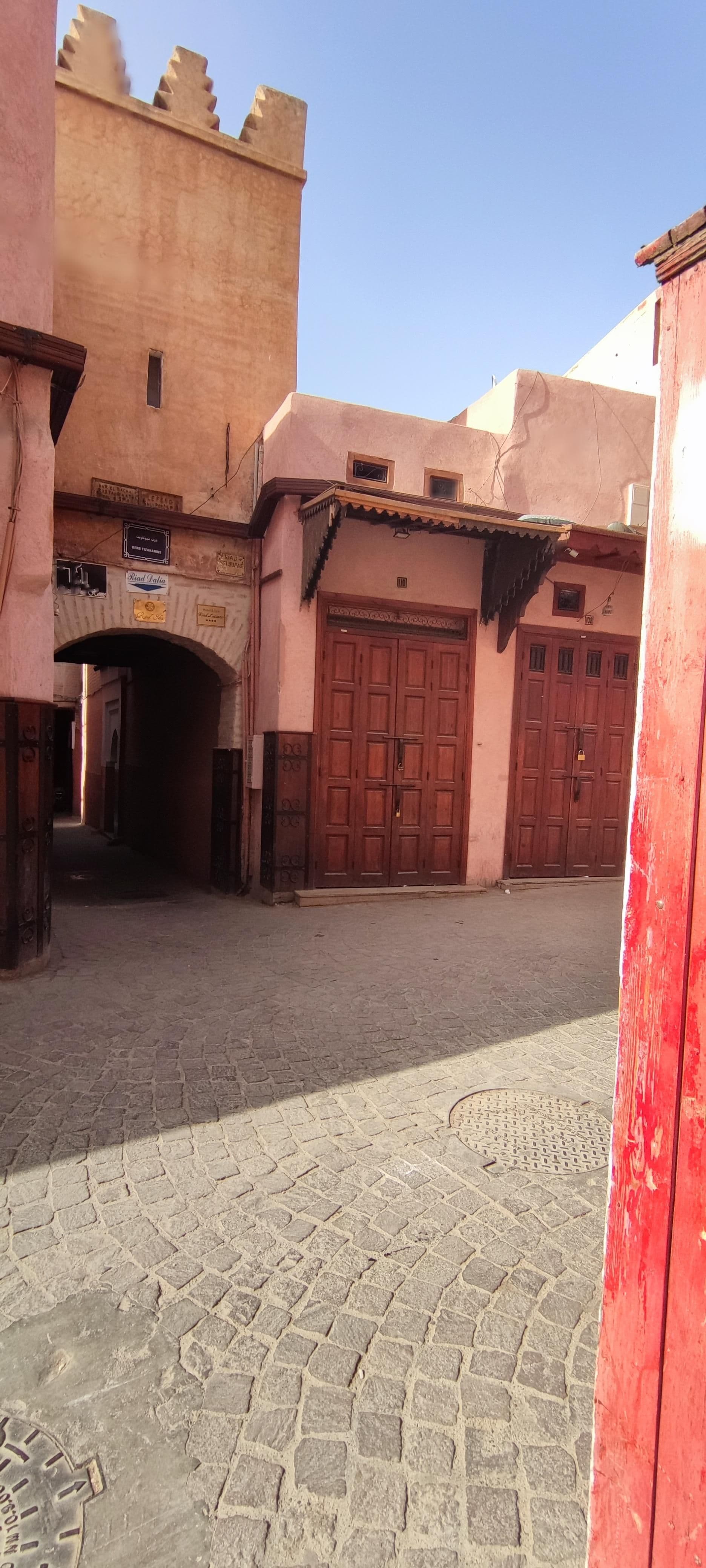 Street view near Riad Nour Al Janoub, Marrakesh — © riadluciano (CC BY-SA · Mapillary)