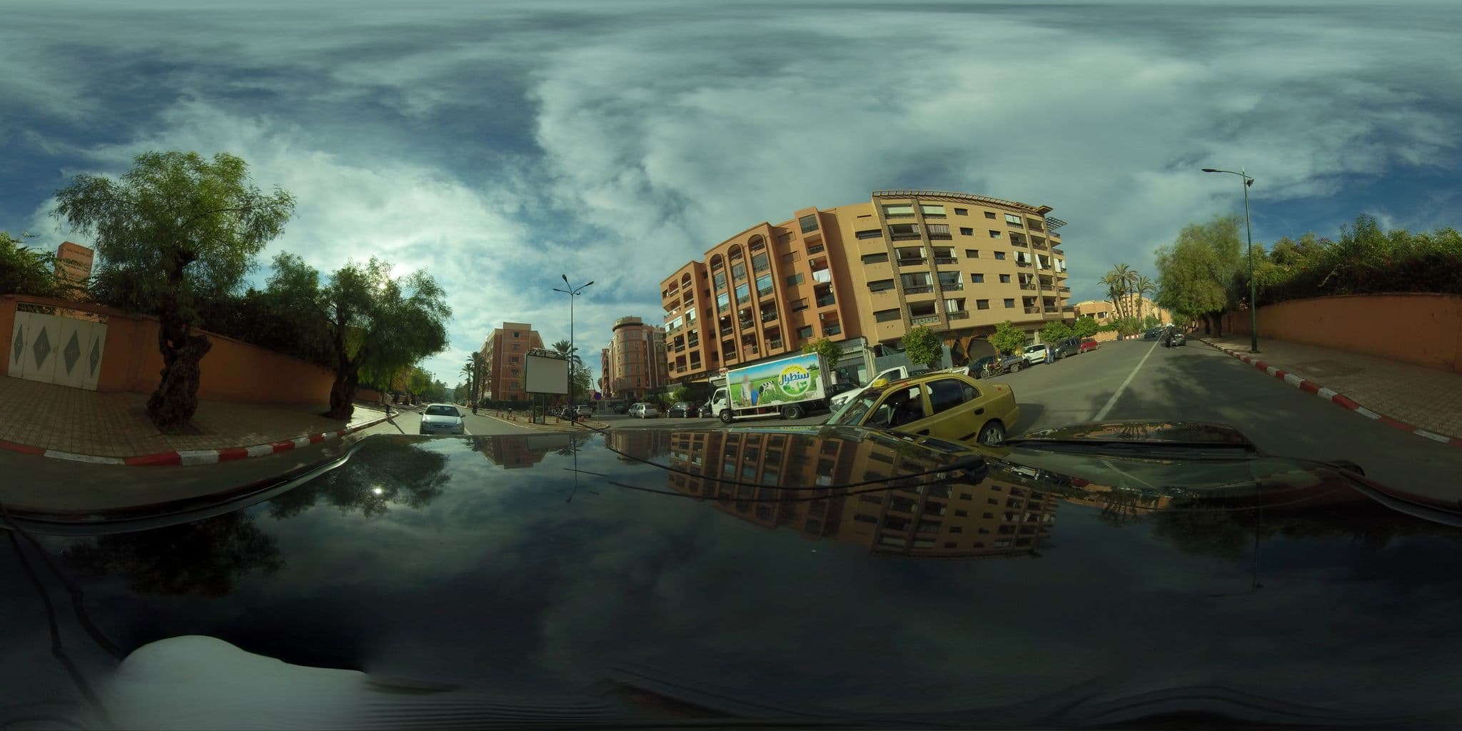 Street view near Kenzi Menara Palace, Marrakesh — © navcities (CC BY-SA · Mapillary)