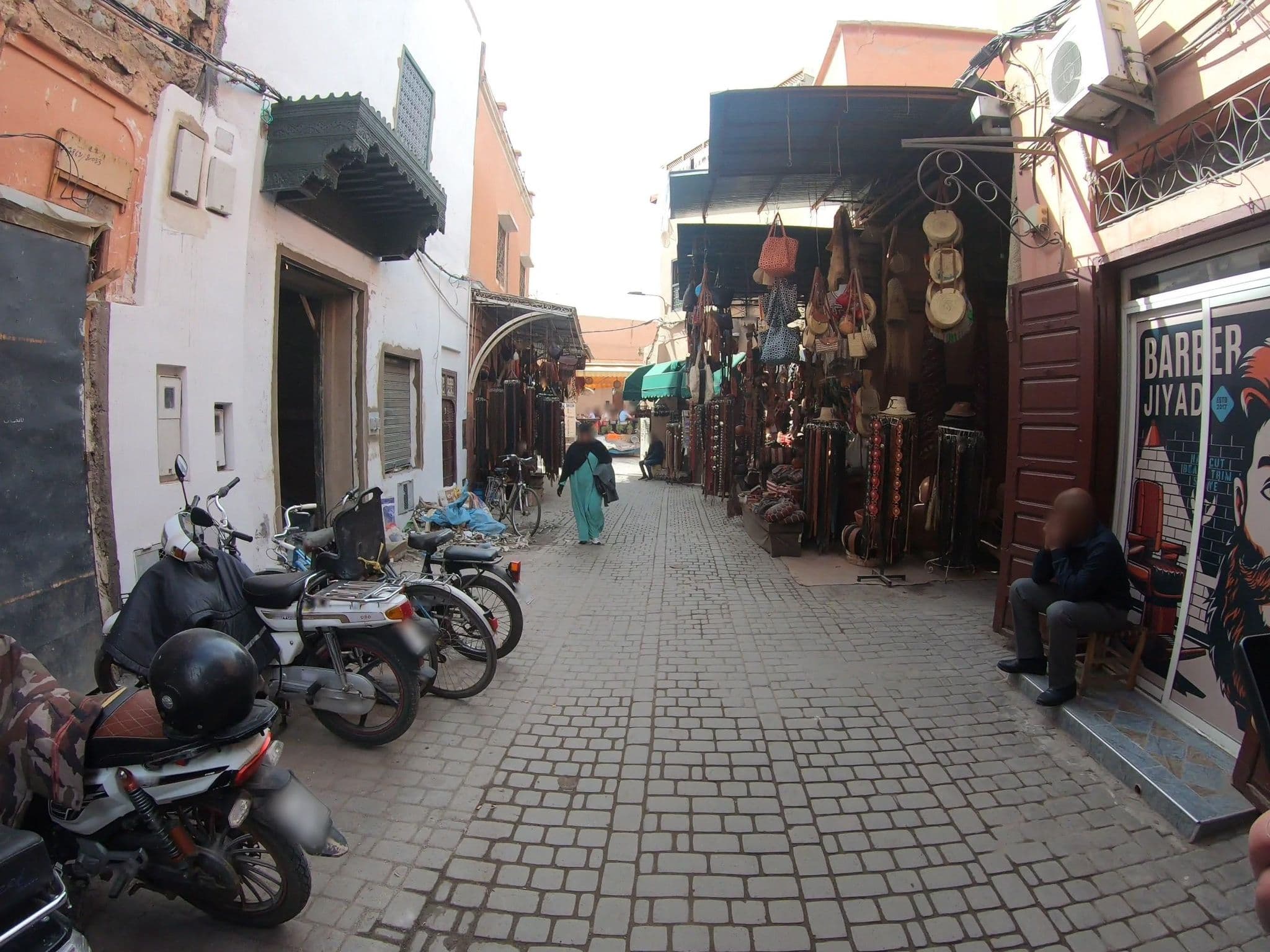 Street view near Riad Ghemza, Marrakesh — © algirdasc (CC BY-SA · Mapillary)