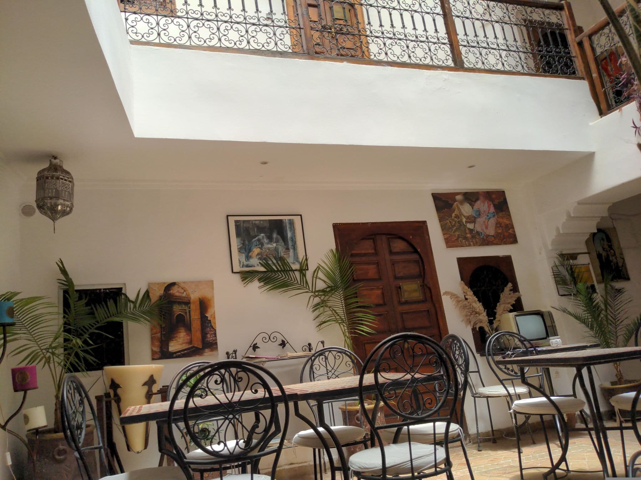 Street view near Riad Celine De Marrakech & Spa, Marrakesh — © asturksever (CC BY-SA · Mapillary)