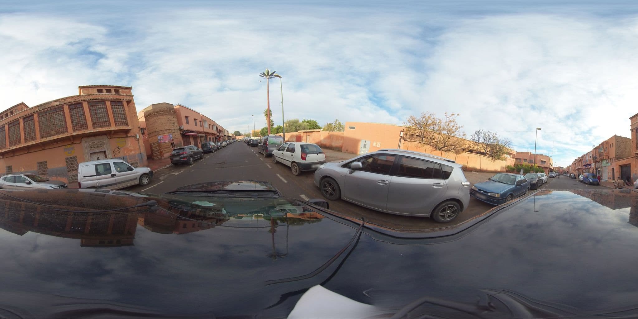 Street view near Ryad atras6, Marrakesh — © navcities (CC BY-SA · Mapillary)