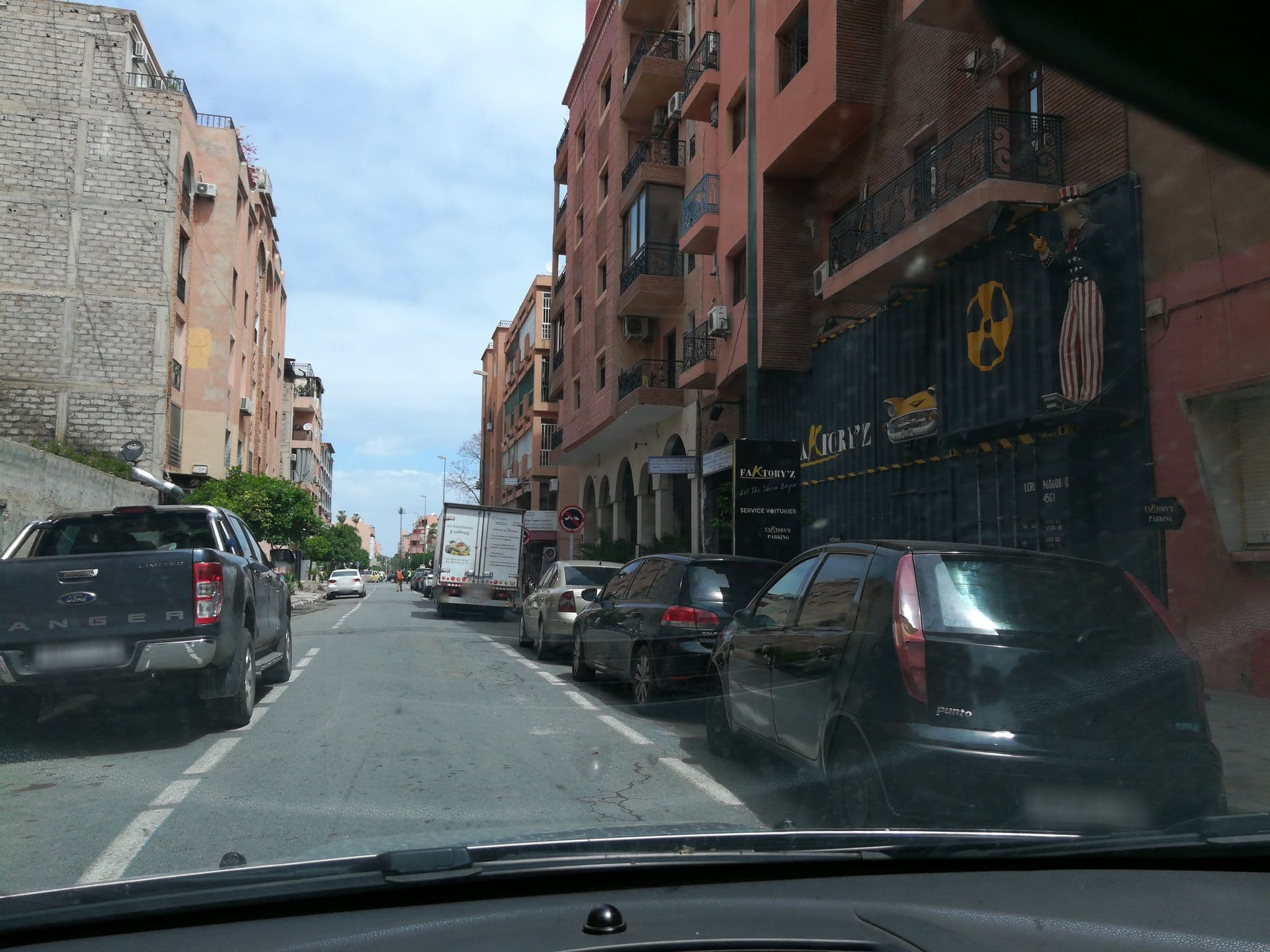 Street view near Riad Asna, Marrakesh — © theredcity18 (CC BY-SA · Mapillary)