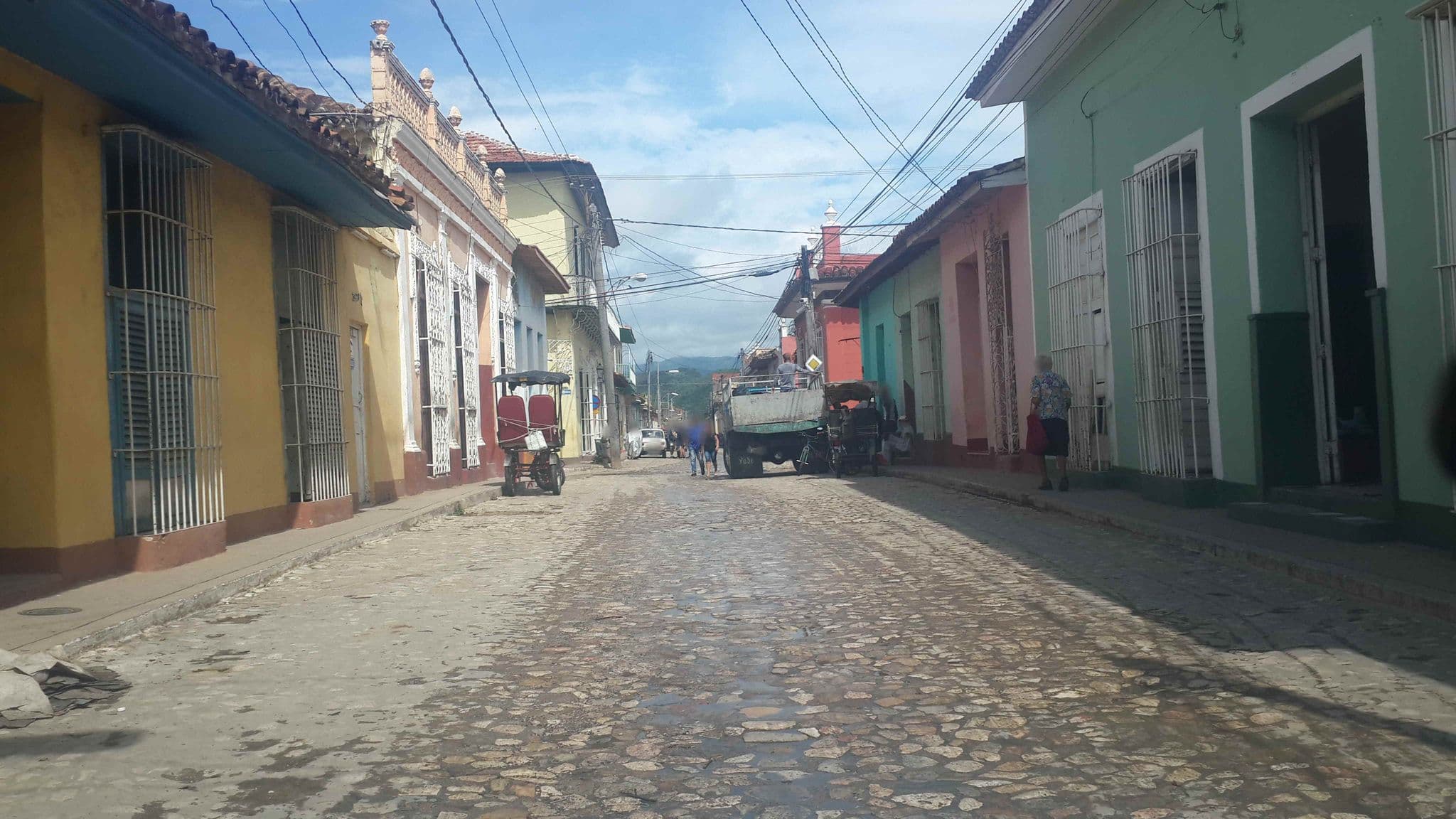 Street view near Casa Mimi, Trinidad