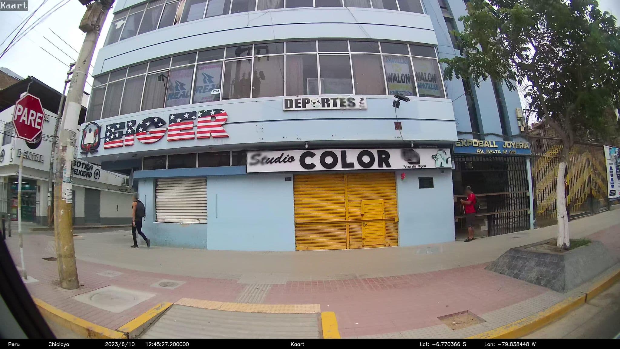 Street view near Hotel, Chiclayo — © kaart_2 (CC BY-SA · Mapillary)