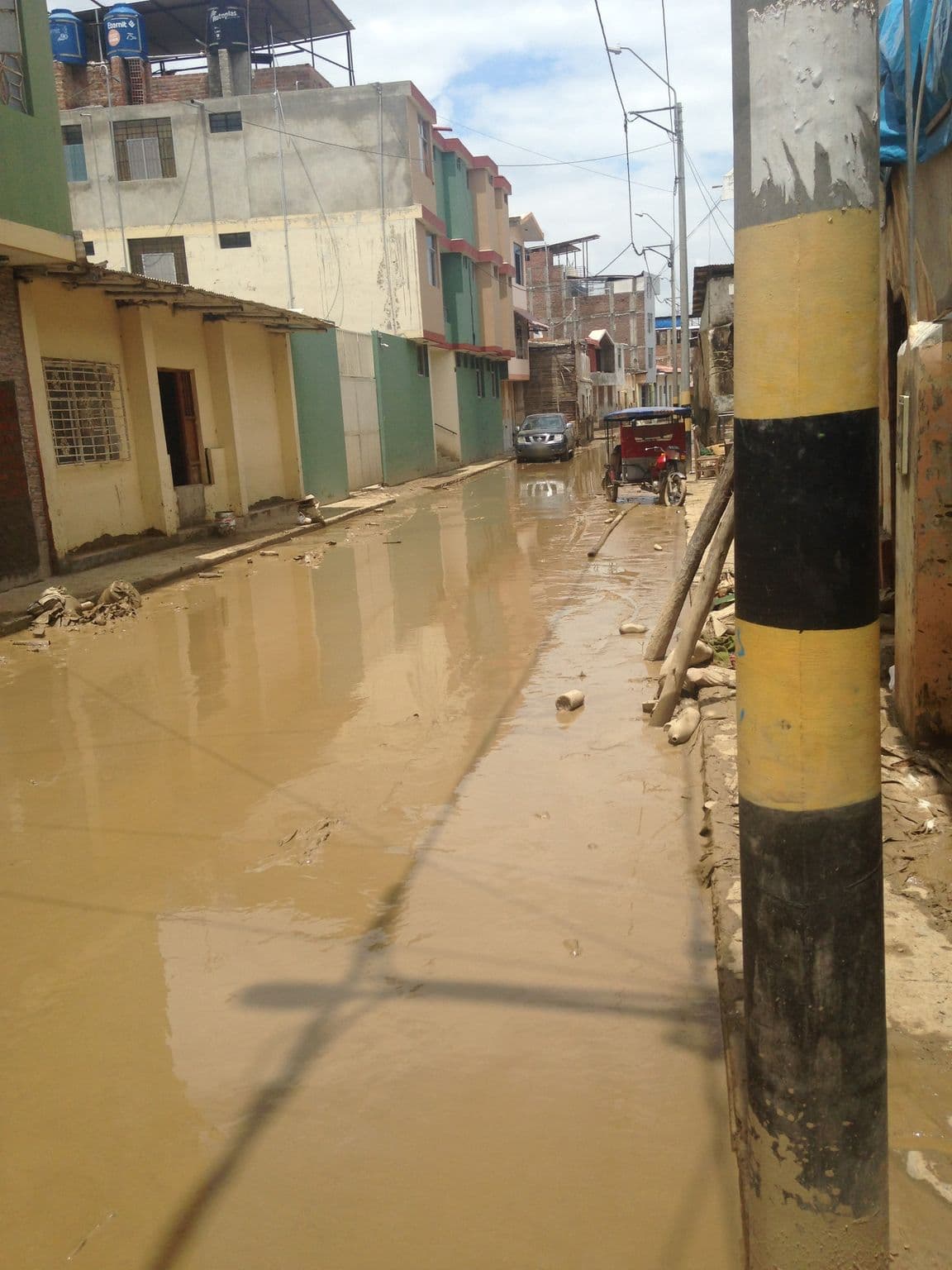 Street view near Hotel Lima, Piura — © tgertin (CC BY-SA · Mapillary)