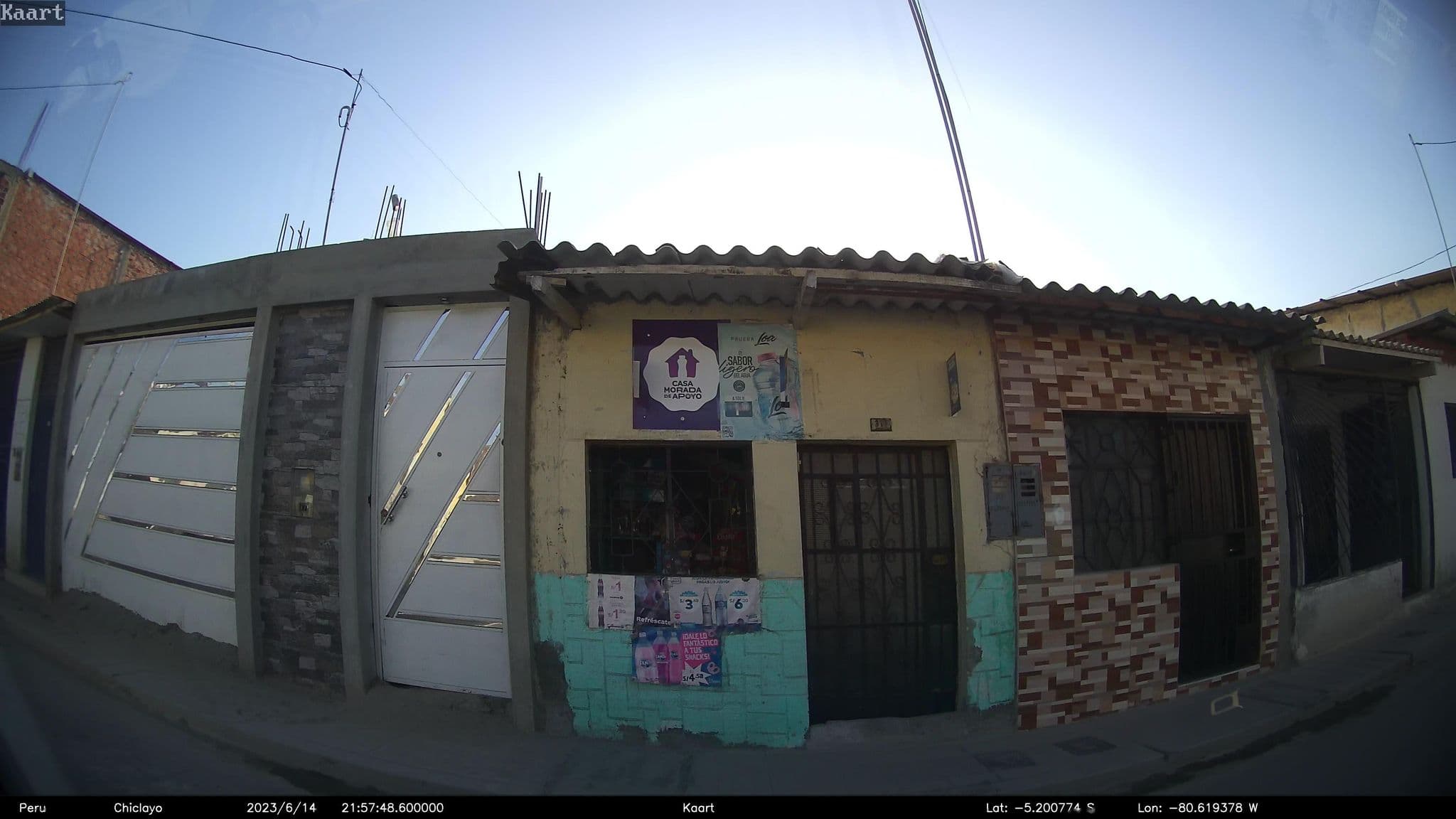 Street view near Hotel la Villa, Piura — © kaart_2 (CC BY-SA · Mapillary)