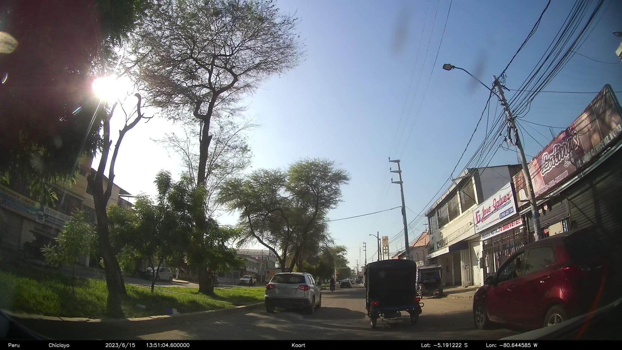 Street view near Hostal San José, Piura — © kaart_2 (CC BY-SA · Mapillary)