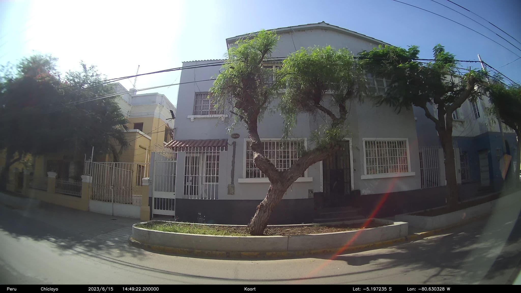 Street view near Hotel Las Arenas, Piura — © kaart_2 (CC BY-SA · Mapillary)
