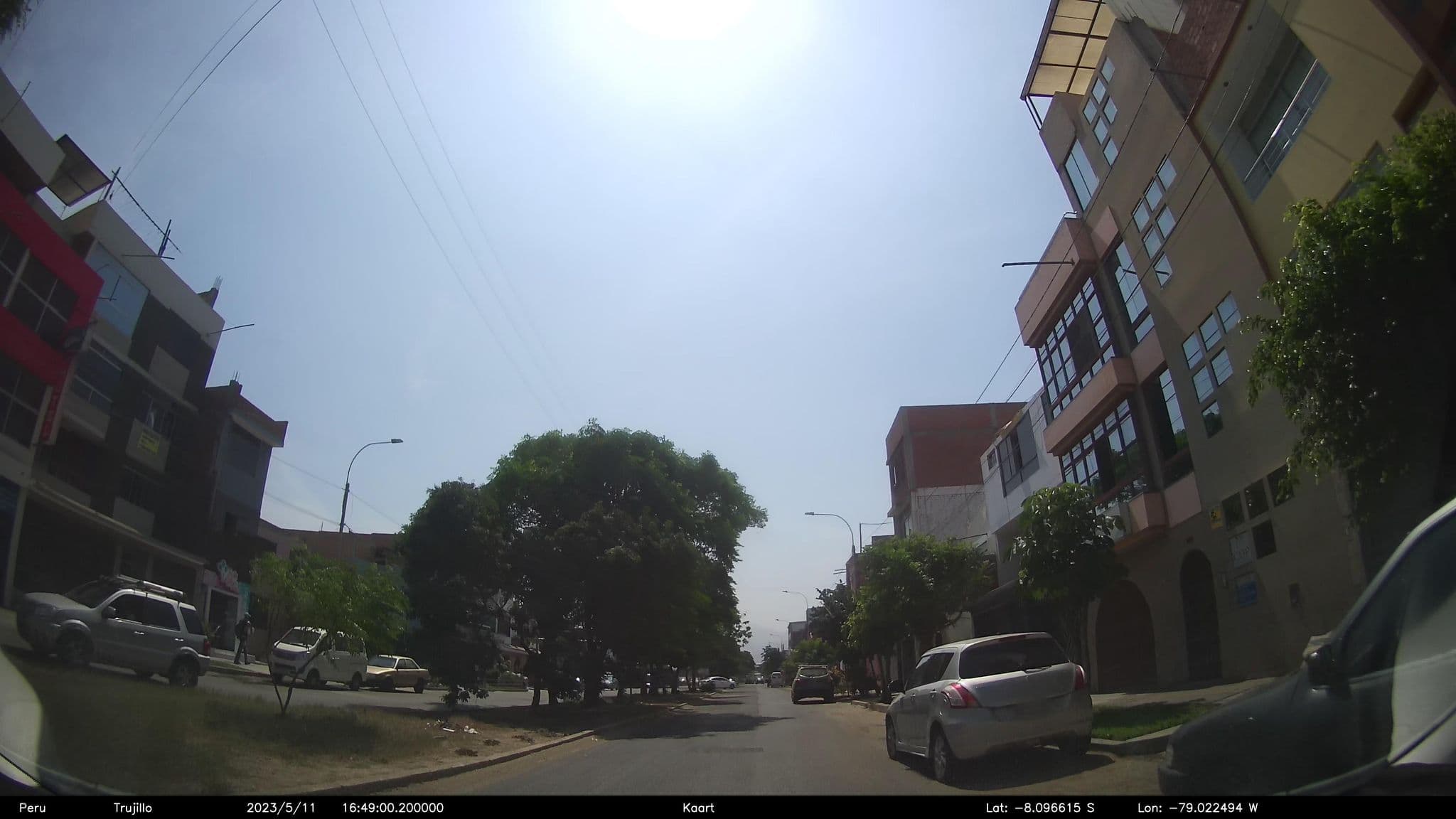 Street view near Hotel Las Gardenias, Trujillo — © kaart_2 (CC BY-SA · Mapillary)