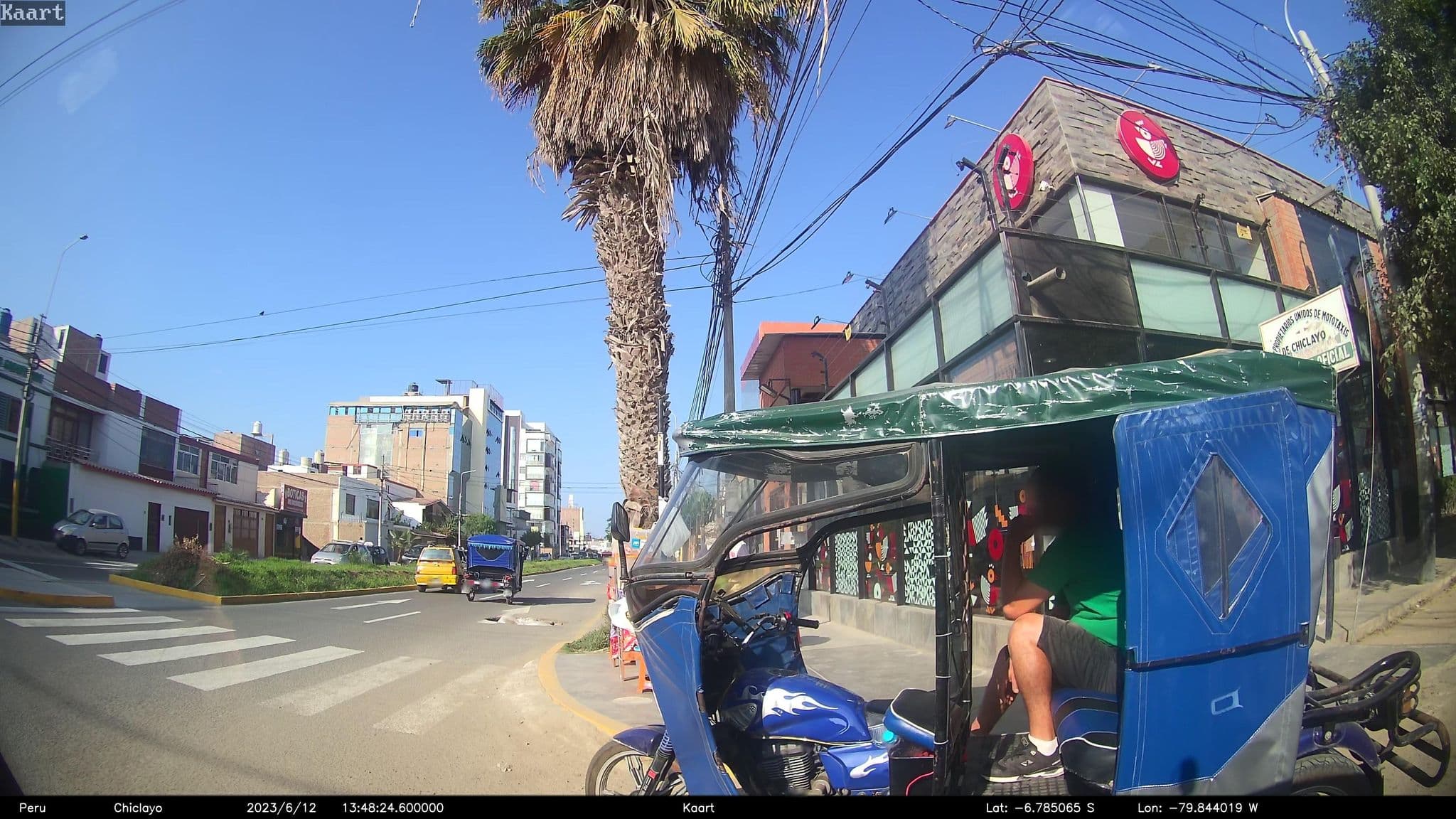 Street view near Mexiperu, Chiclayo — © kaart_2 (CC BY-SA · Mapillary)