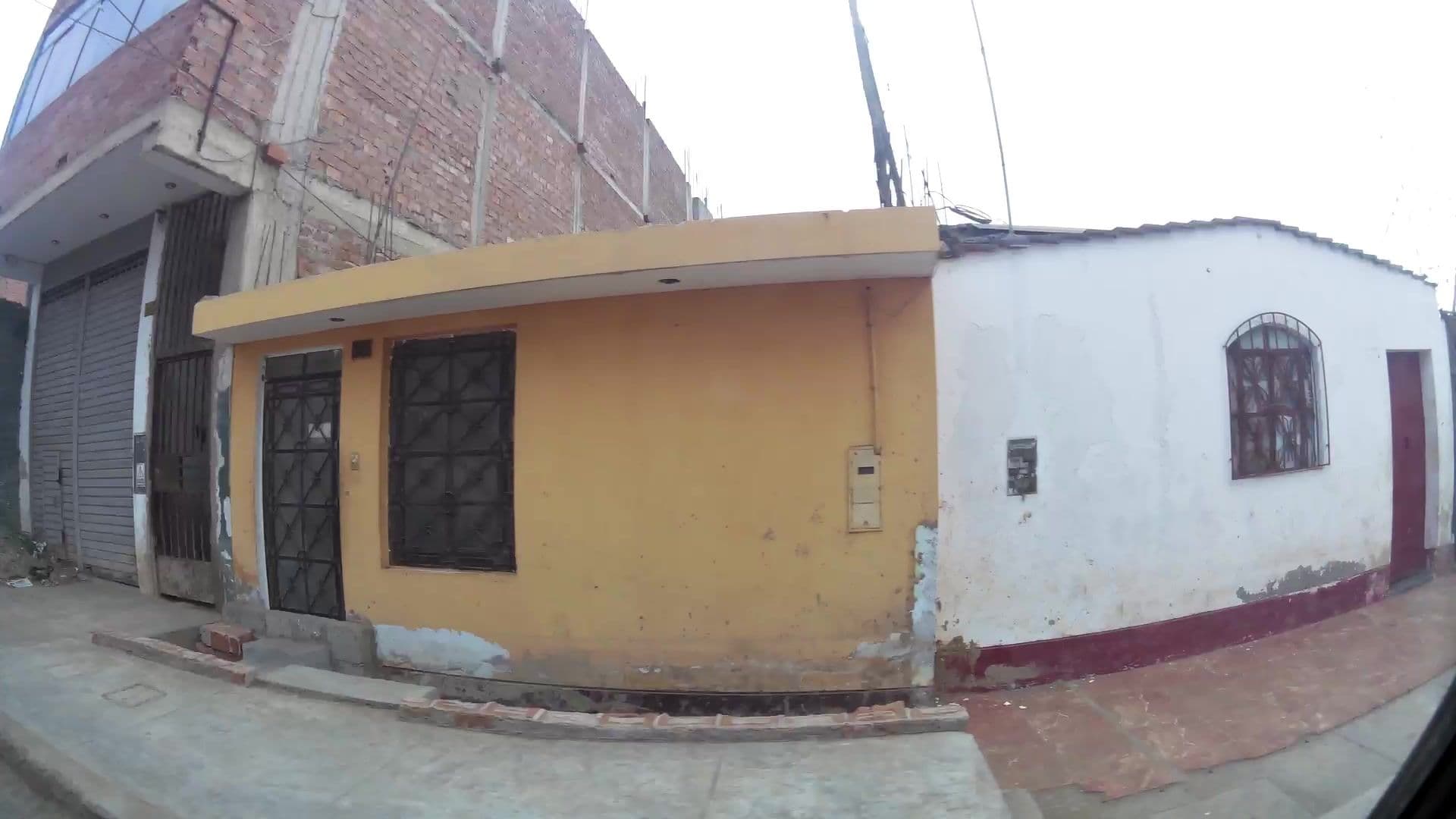 Street view near Hostal Ma'rrios, Trujillo — © kaartcam (CC BY-SA · Mapillary)