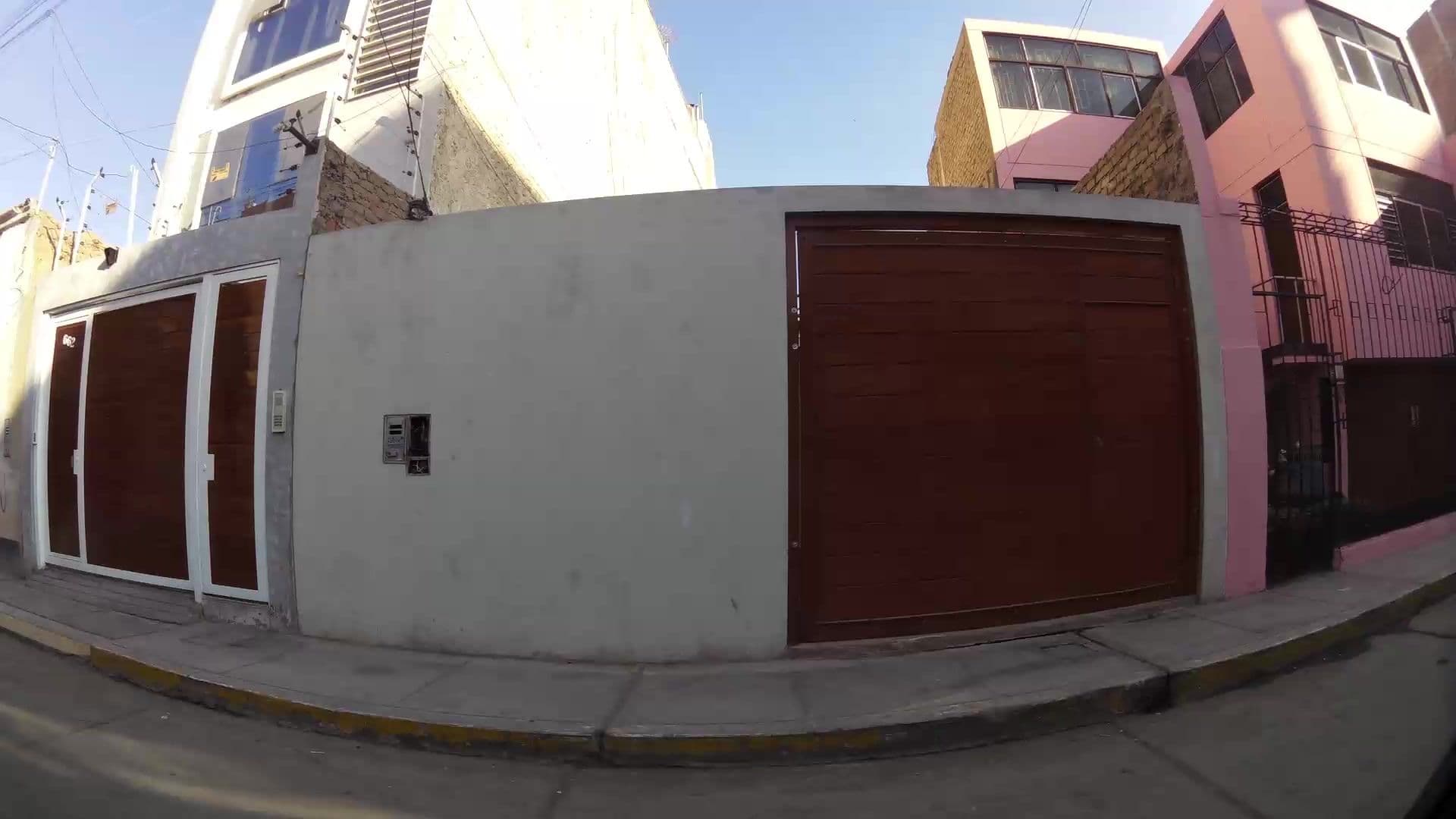 Street view near Hostal Zoe, Chiclayo — © kaartcam (CC BY-SA · Mapillary)