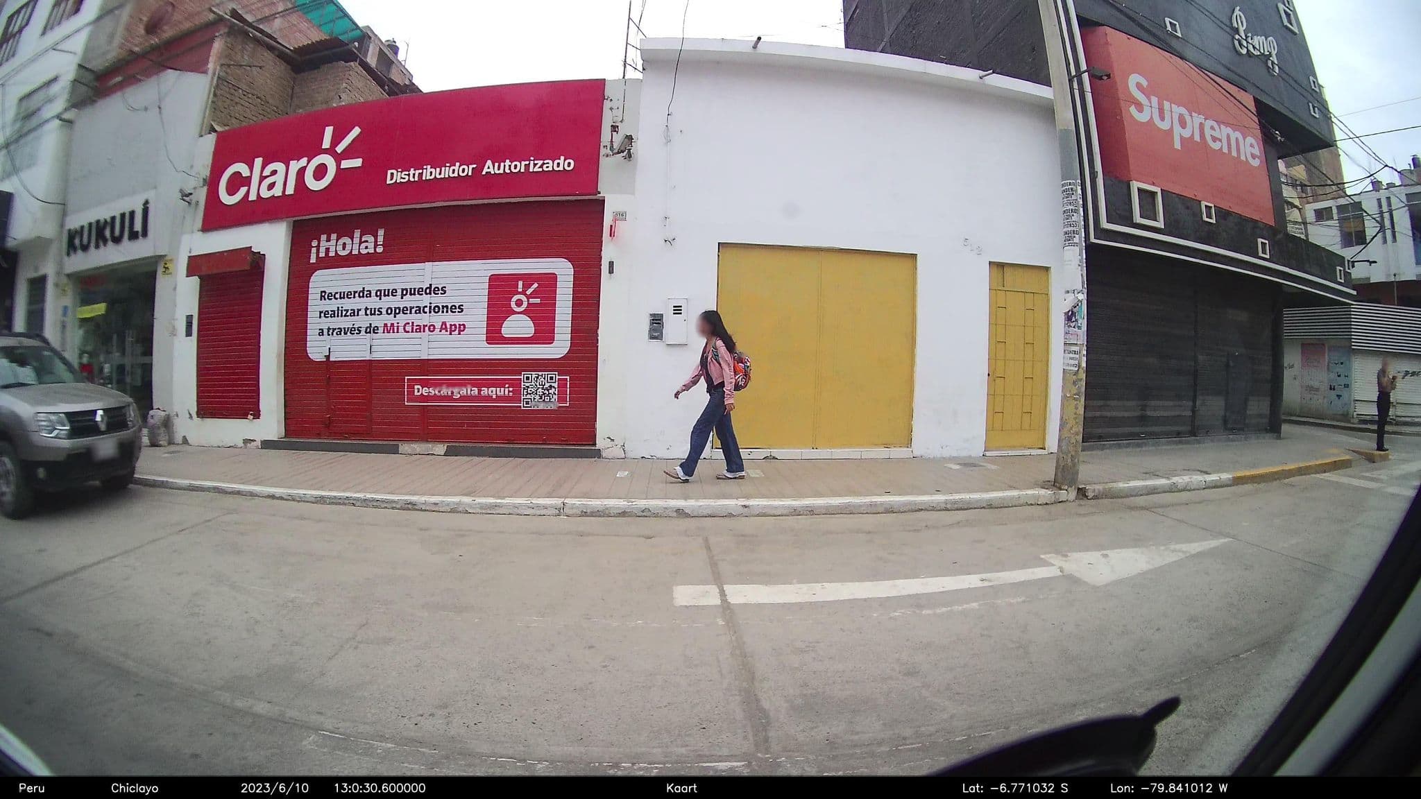Street view near Hotel Rizzo, Chiclayo — © kaart_2 (CC BY-SA · Mapillary)