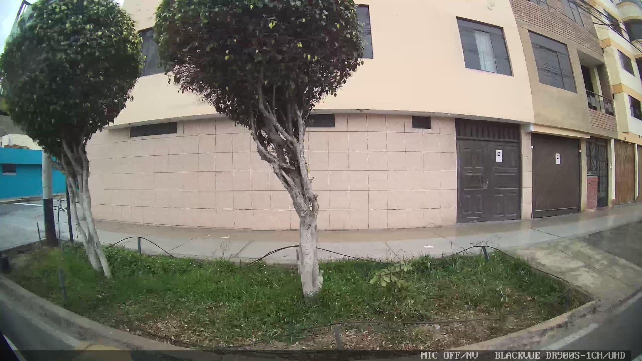 Street view near Hostal Nueva Zelandia, Carmen De La Legua Reynoso — © kaart_3 (CC BY-SA · Mapillary)