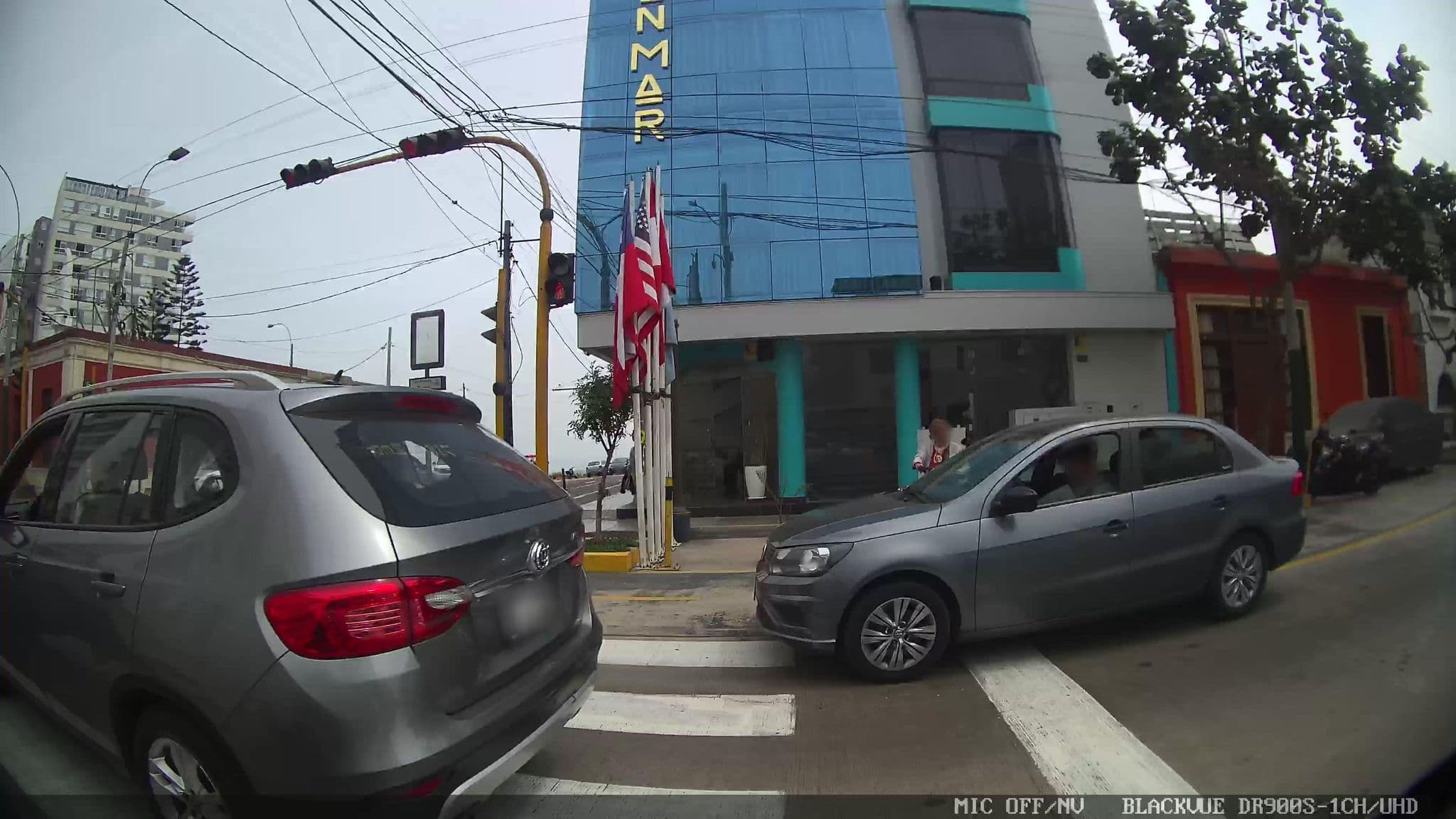 Street view near Inkari Hotel, San Isidro — © kaart_1 (CC BY-SA · Mapillary)