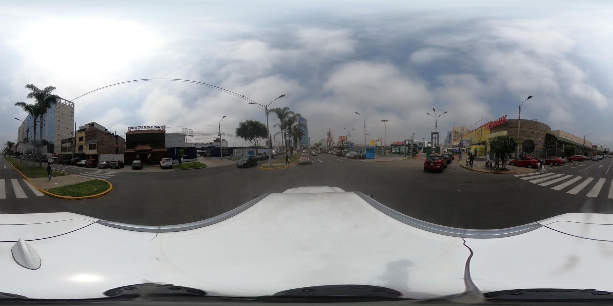 Street view near Holliwood suites, Carmen De La Legua Reynoso — © kaart_360 (CC BY-SA · Mapillary)
