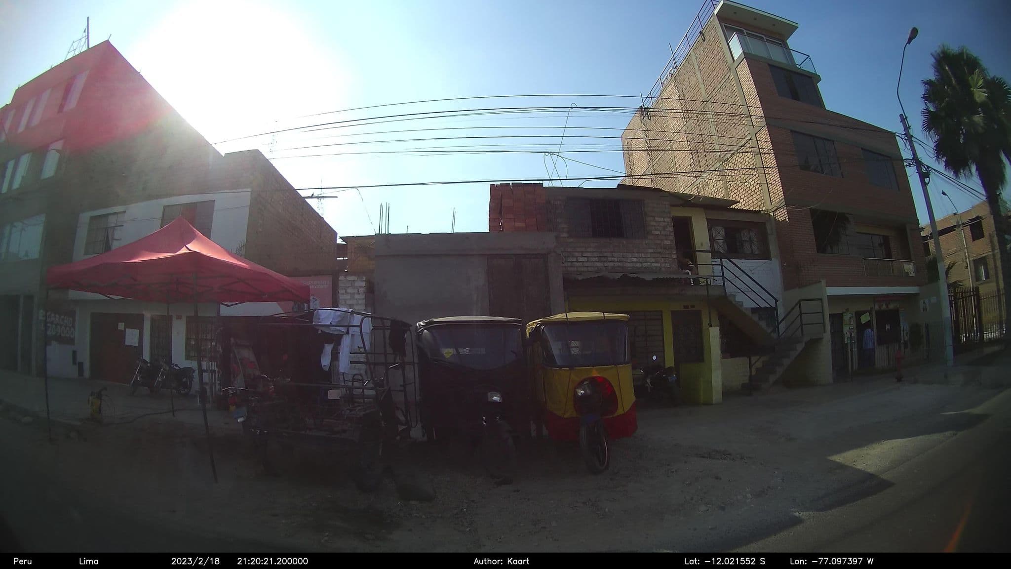 Street view near Matty's House, Carmen De La Legua Reynoso — © kaart_2 (CC BY-SA · Mapillary)
