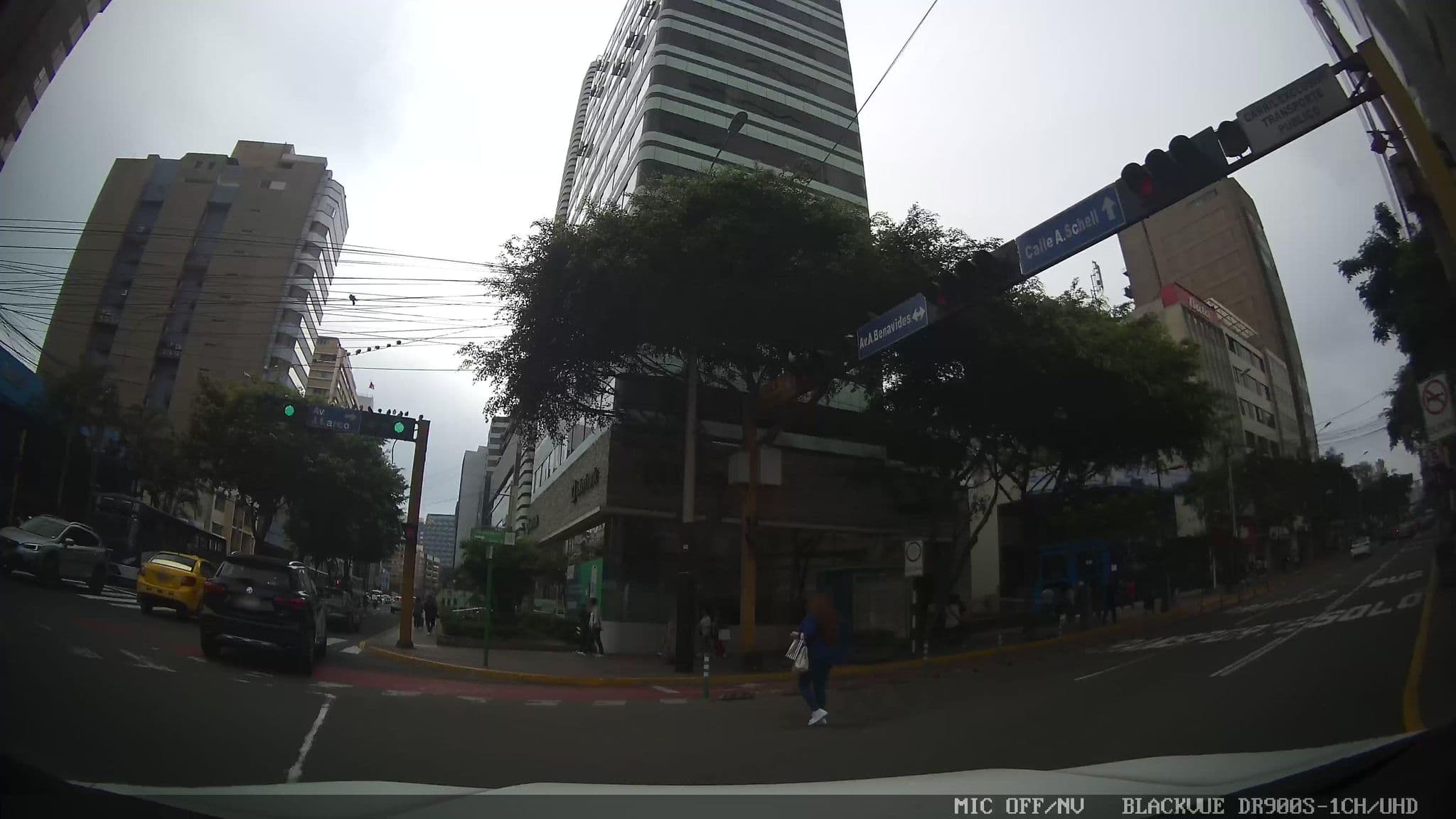 Street view near Salon Ricardo Palma, Miraflores — © kaart_3 (CC BY-SA · Mapillary)