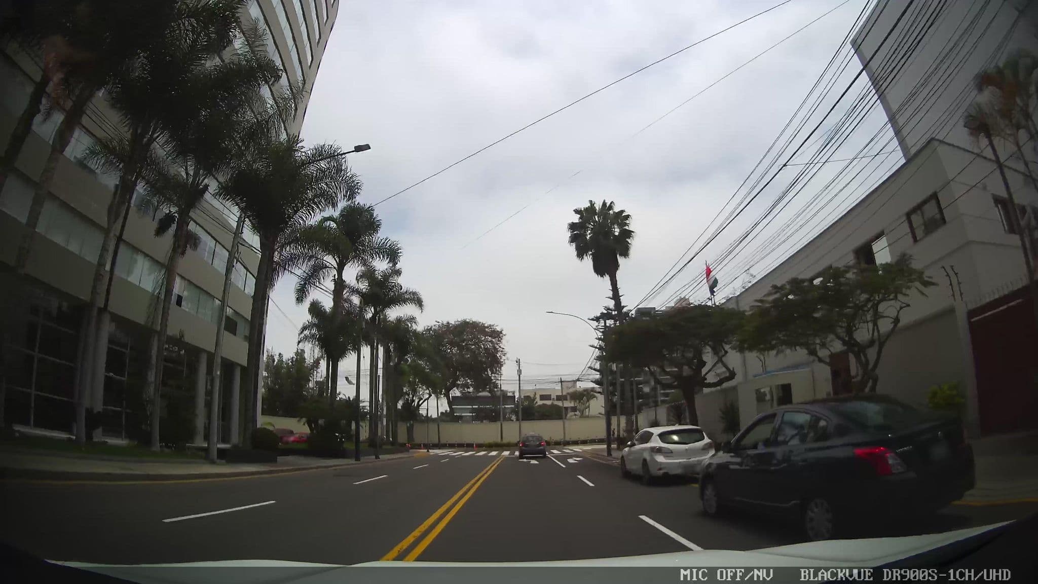 Street view near Hoteles para III Cumbre de Jefes de Estado y de Gobierno del Foro América del Sur - Países Arabes (ASPA), San Isidro — © kaart_3 (CC BY-SA · Mapillary)