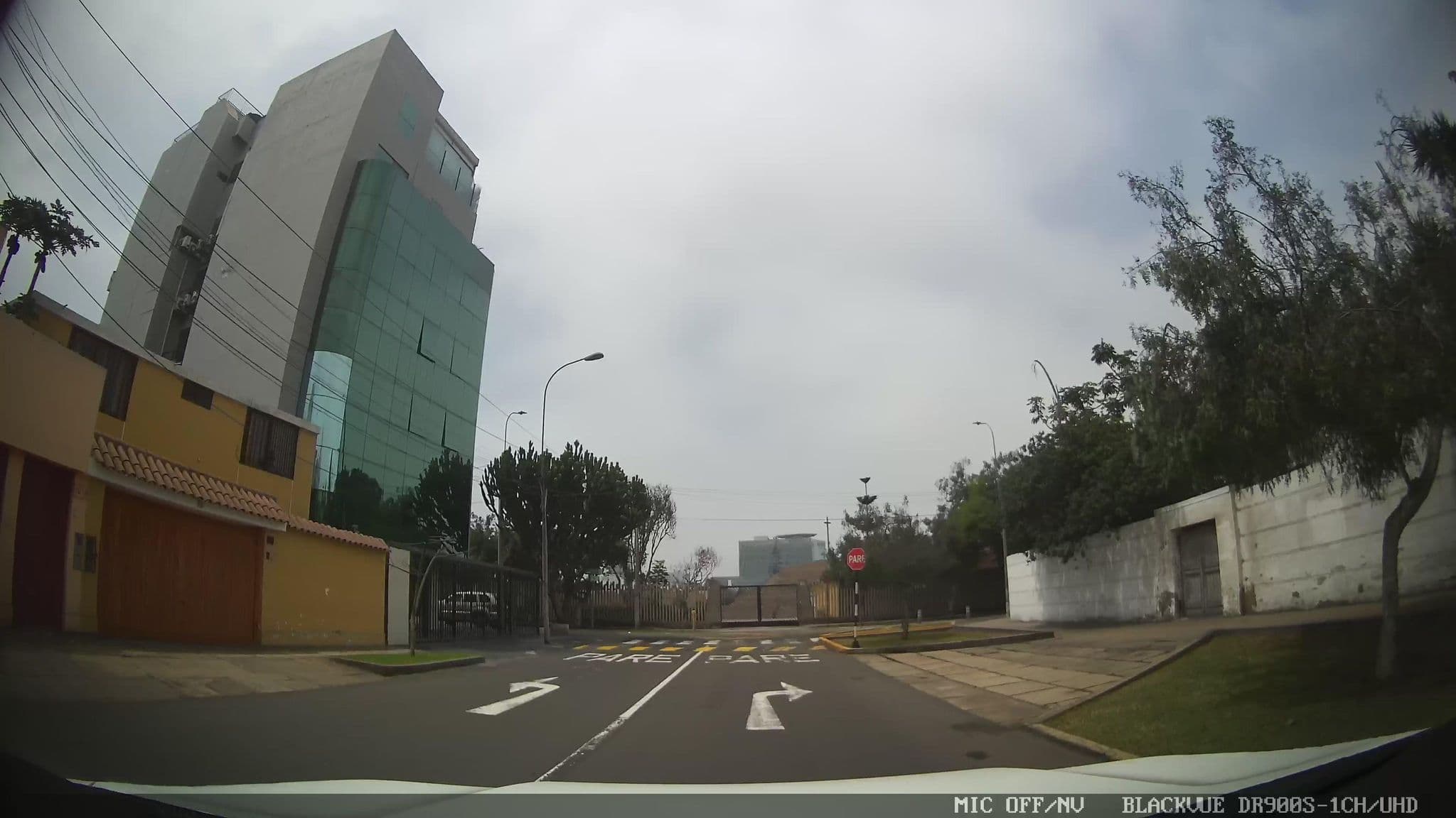 Street view near Habitación 504, Miraflores — © kaart_3 (CC BY-SA · Mapillary)