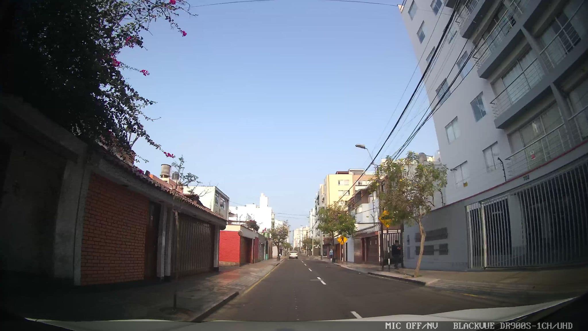 Street view near Oscar’s House 776, Miraflores — © kaart_3 (CC BY-SA · Mapillary)