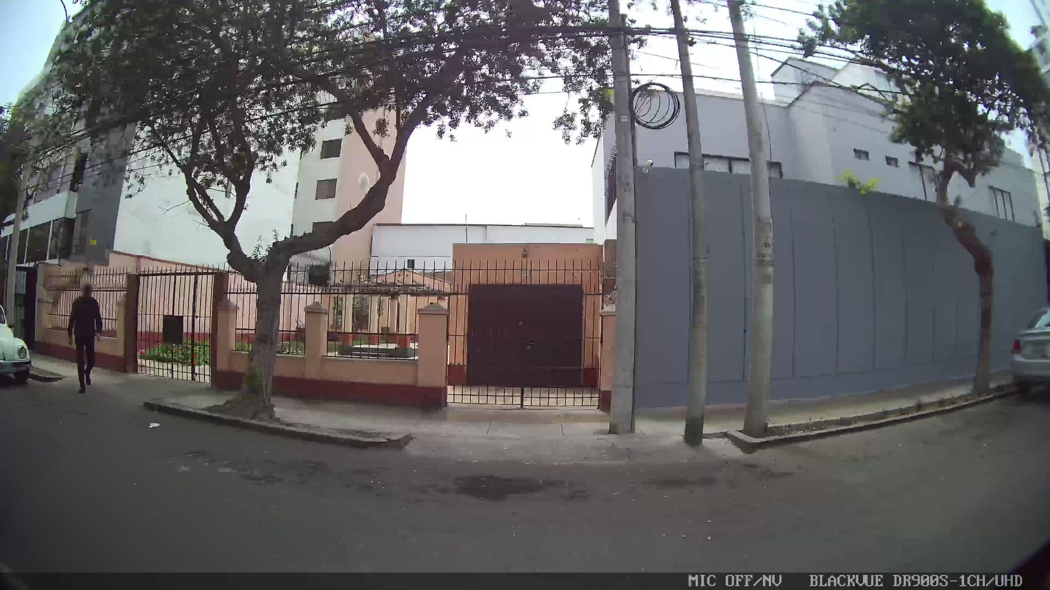 Street view near Hostal Pucllana, Miraflores — © kaart_1 (CC BY-SA · Mapillary)