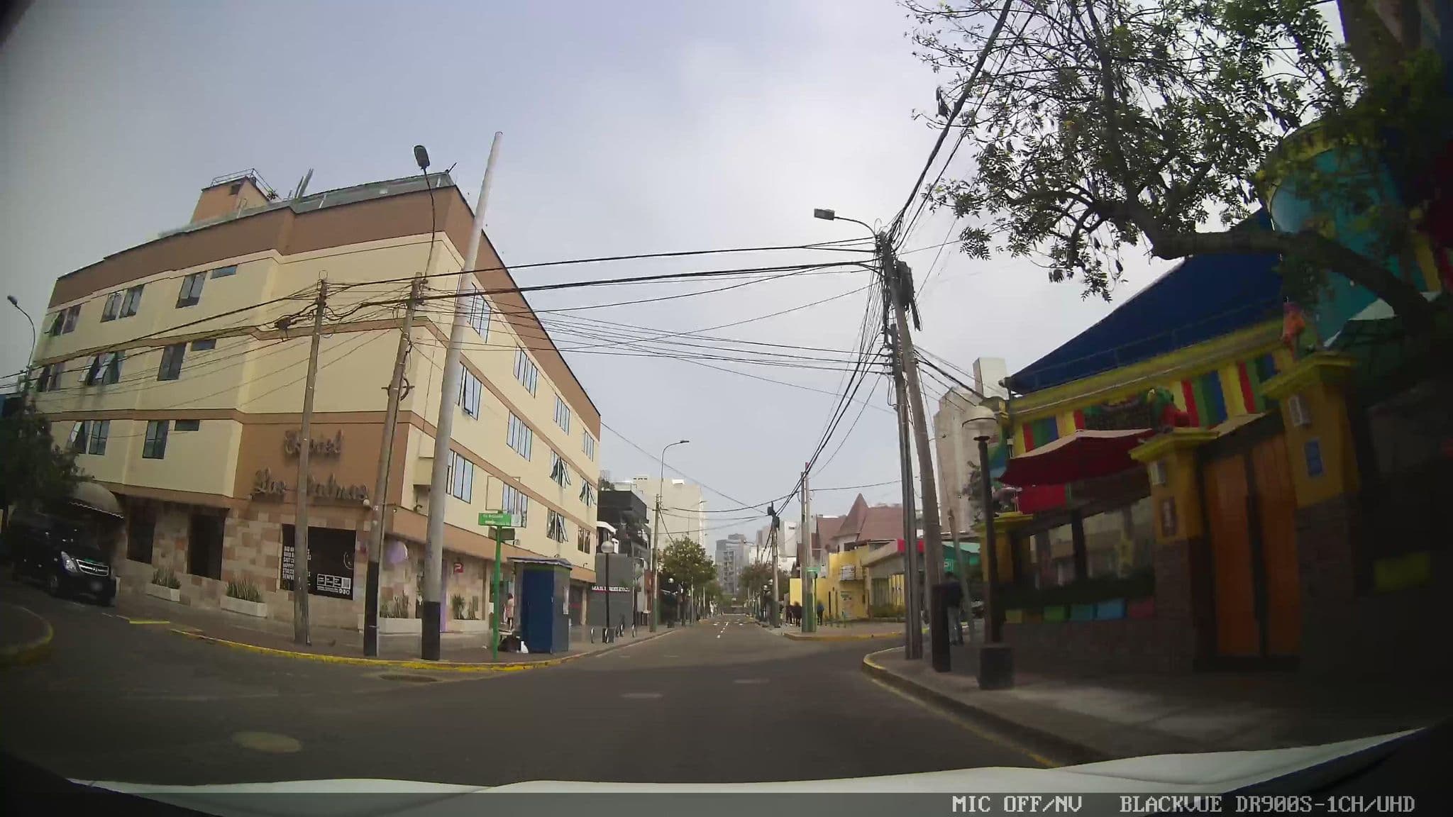 Street view near Las Palmas, Miraflores — © kaart_3 (CC BY-SA · Mapillary)